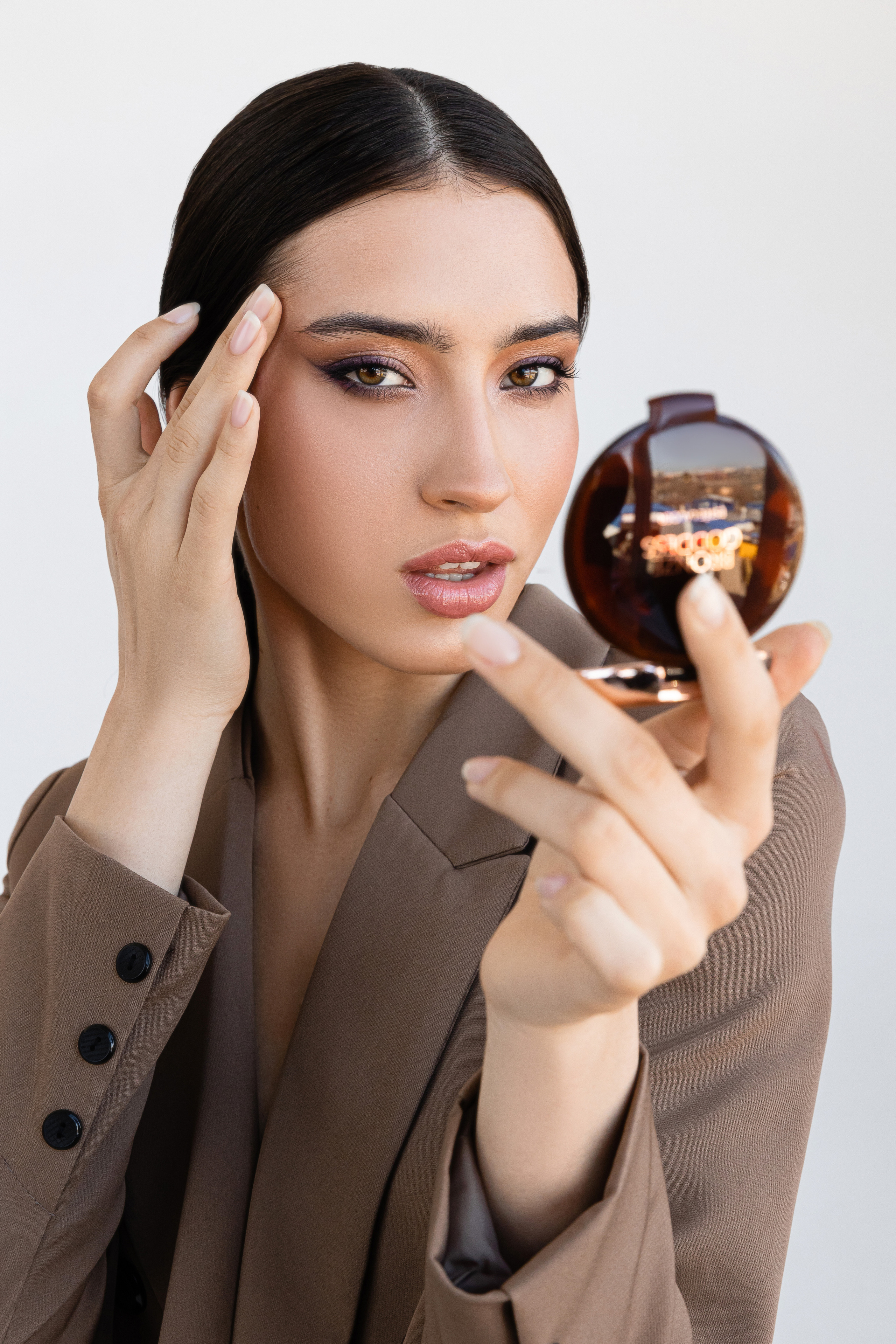 Контент для бренда esteelauderrussia. Профессиональный фотограф в Краснодаре Мари Круспе