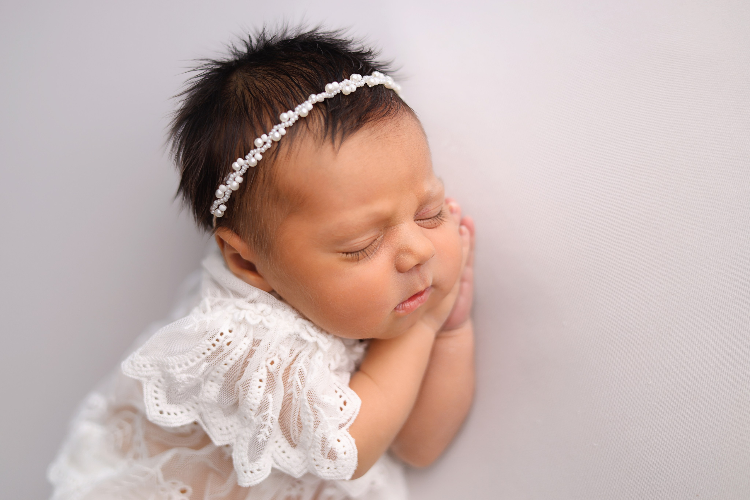 Ньюборн фотограф в Москве Светлана Столярова. Фотограф новорожденных Москва. Ньюборн фотограф Москва