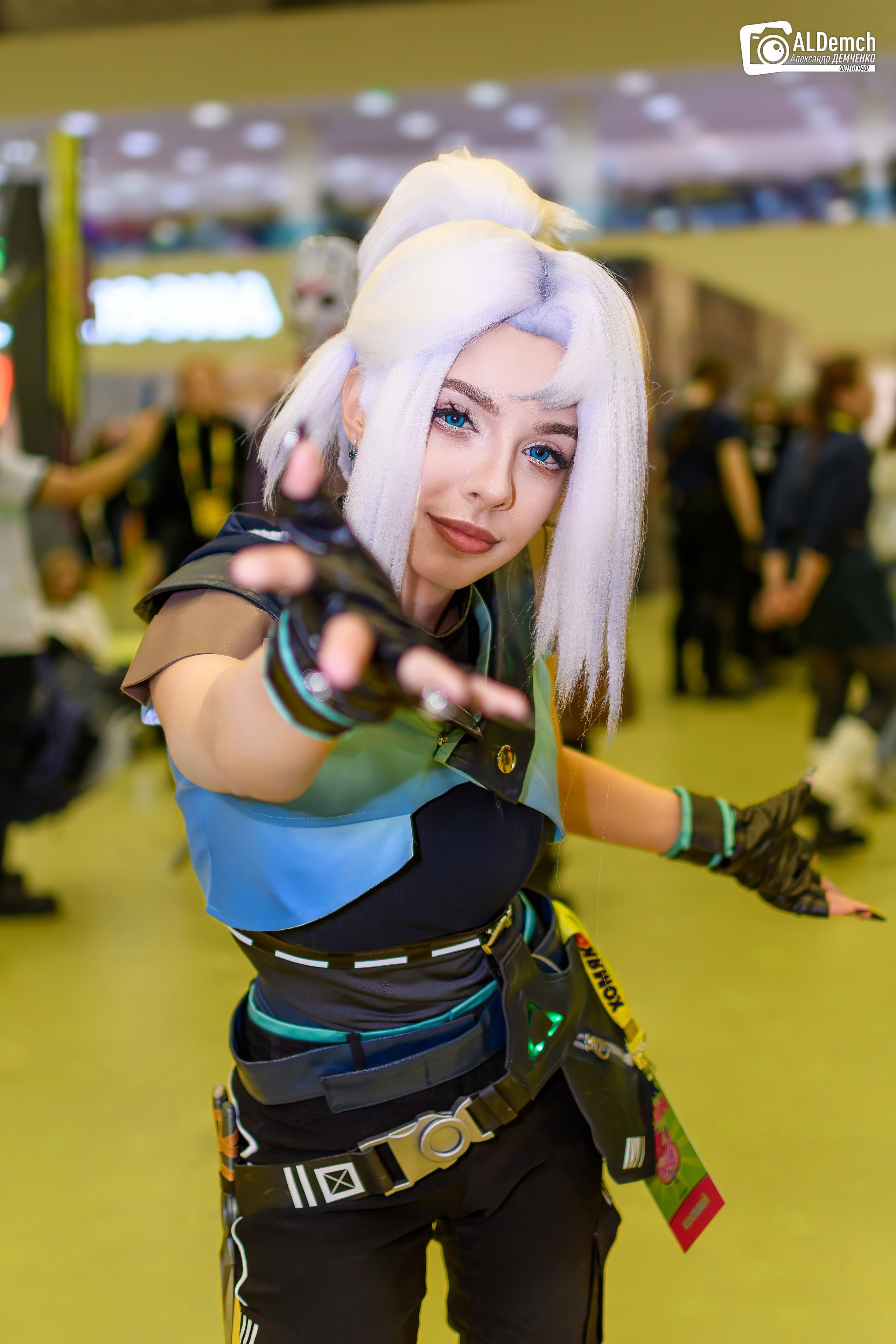 Аниме картинки персонажей и косплей фото в России Москве