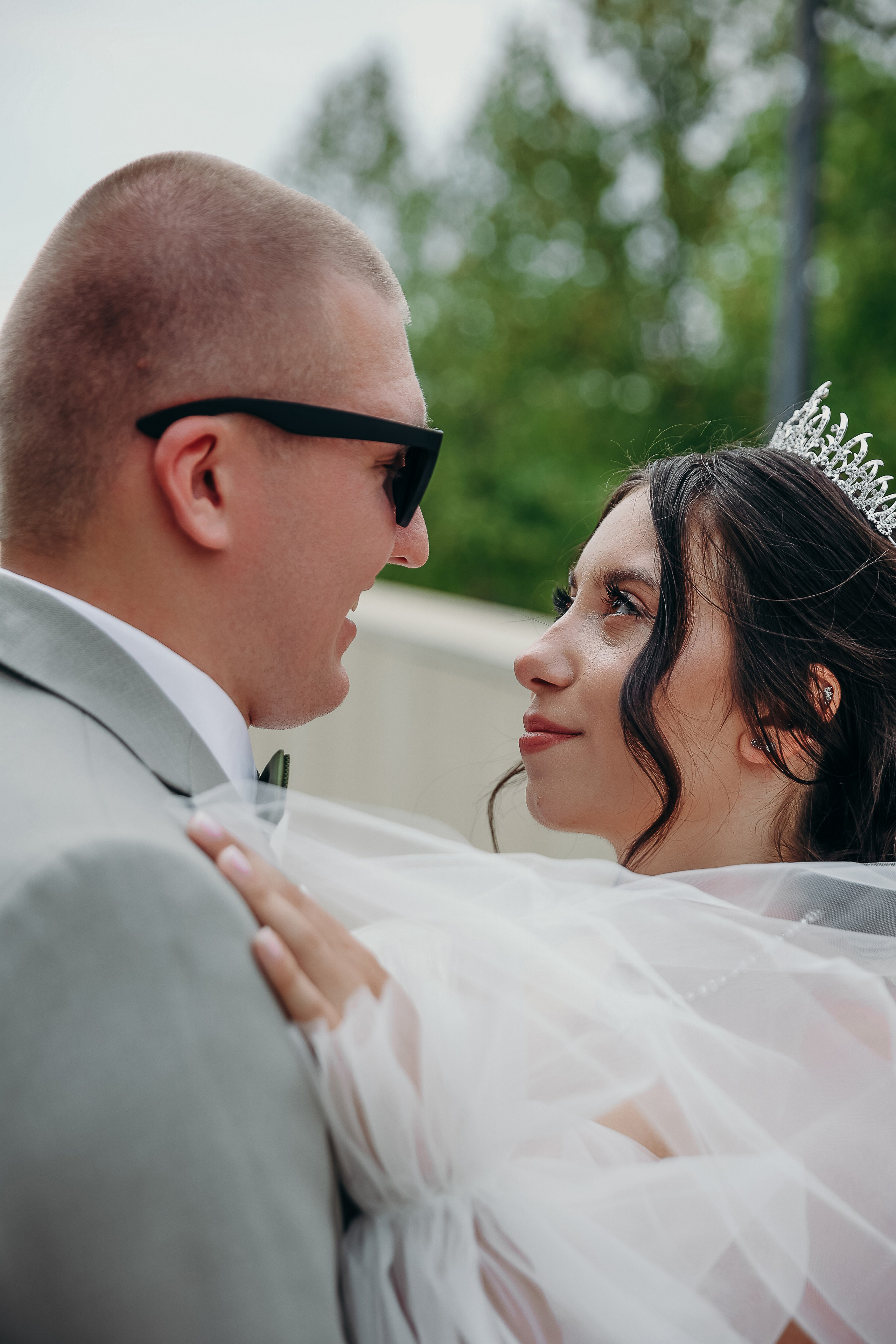 Свадебная прогулка в парке Галицкого 23.08.2024. Свадебный и семейный фотограф Виолетта Сидельникова. Краснодар, Россия, Беларусь, Европа