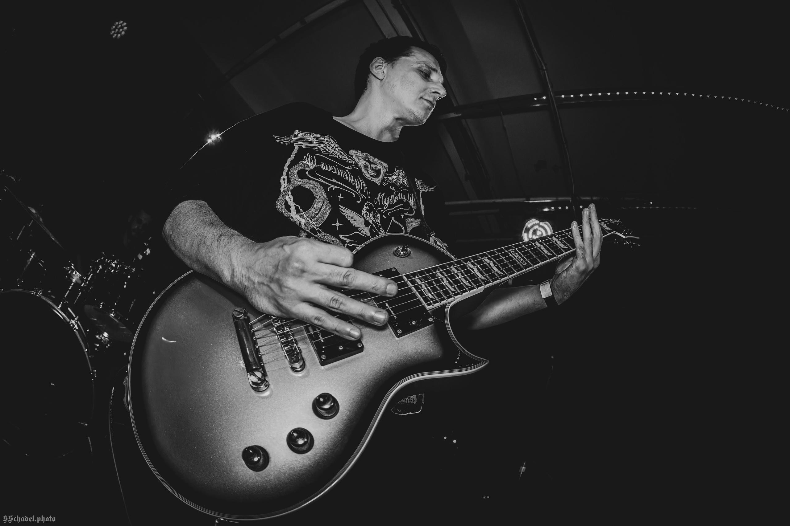 Mayday Massacre: Hardcore vs Death Metal // Без Поводка 02.05.25. We will make everything metal!