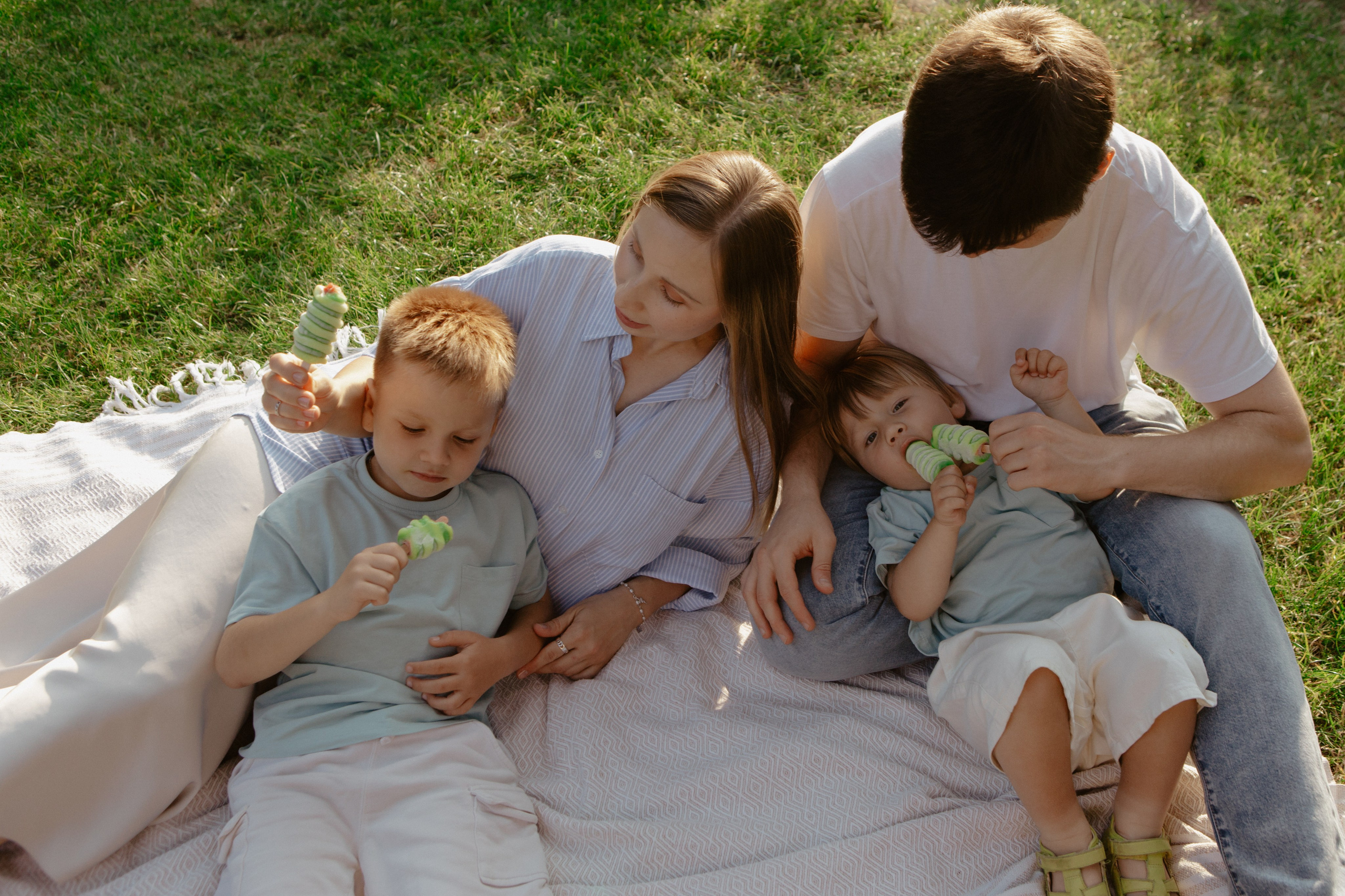 Гульнара, Раиль, Раян, Роберт и Рафаэль. Фотограф в Кракове Надежда Харитоненко