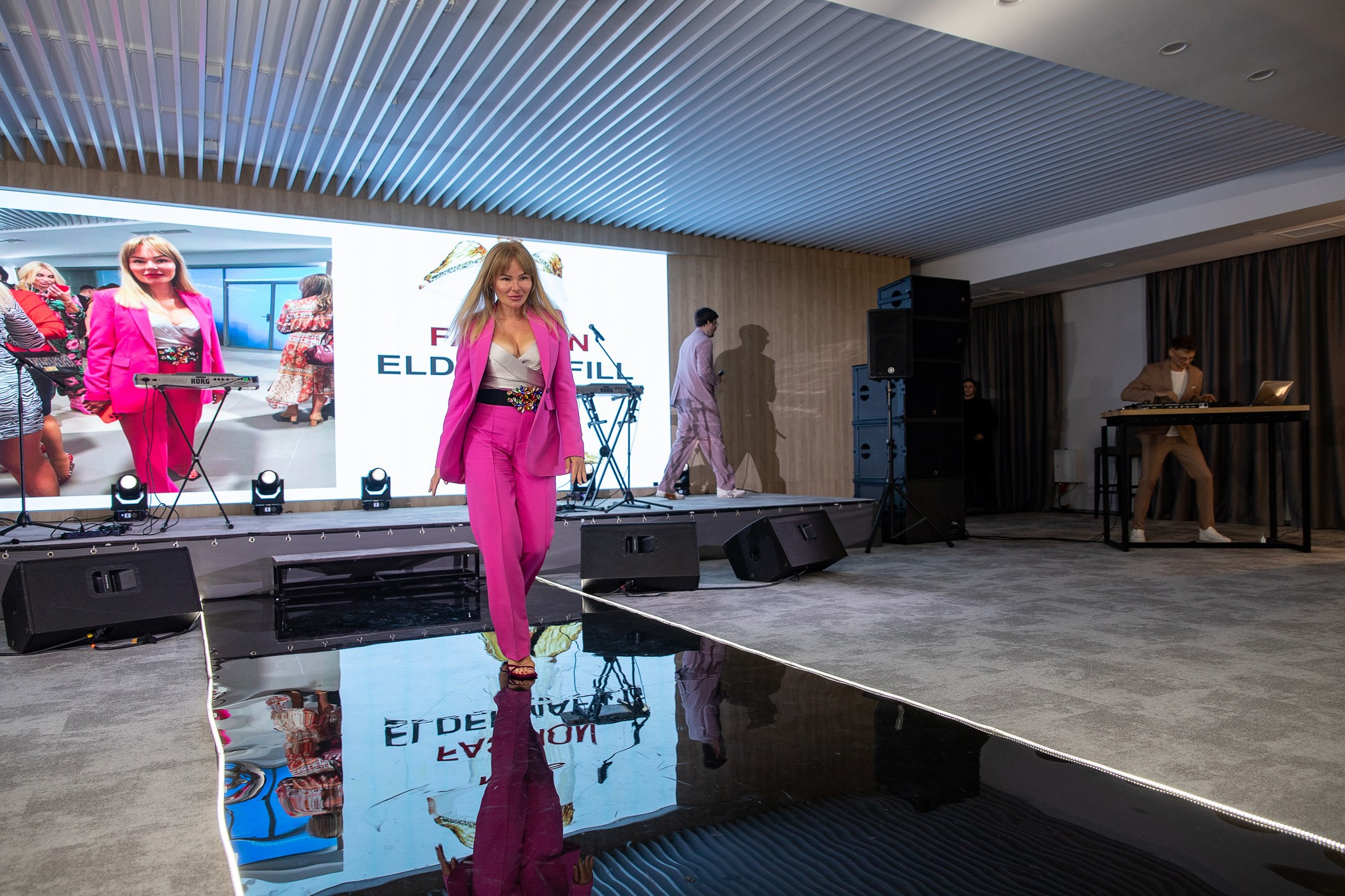 Fashion week ELDERMAFILL 2.0 CITY PARK. Интерьерный и фуд фотограф в Иркутске Дмитрий Арно