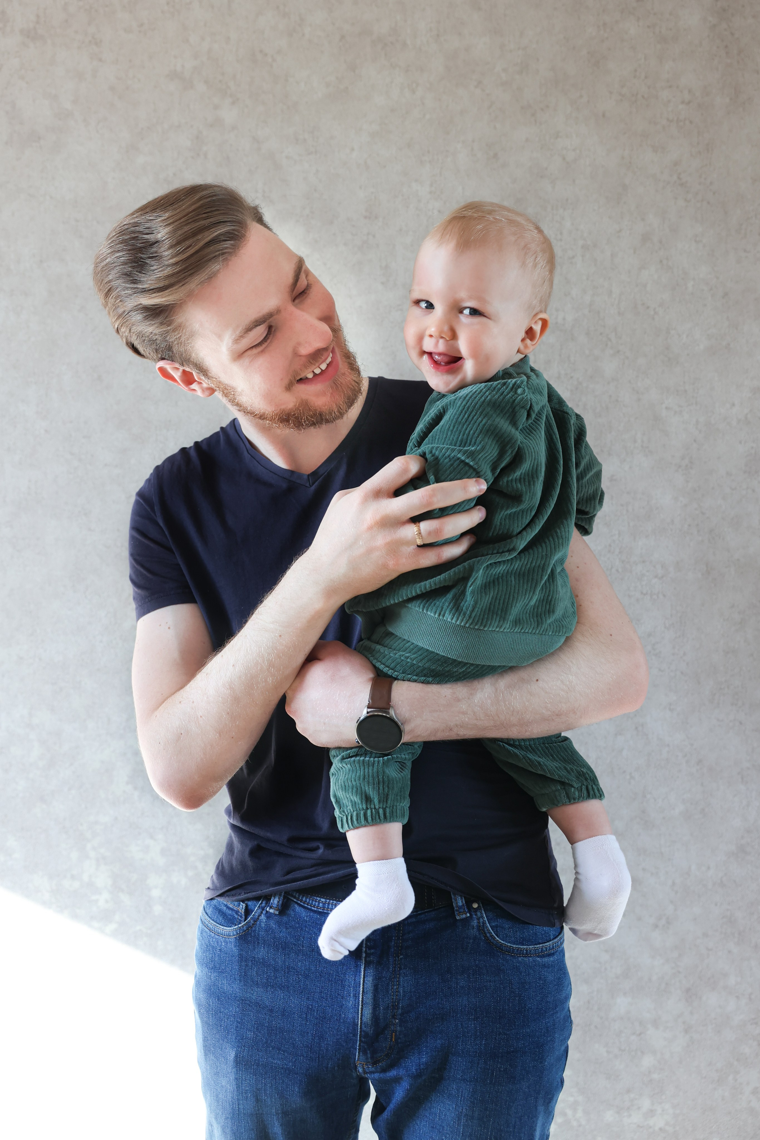 Лёве годик. Оксана Ромашкина- семейный и ньюборн фотограф из Москвы