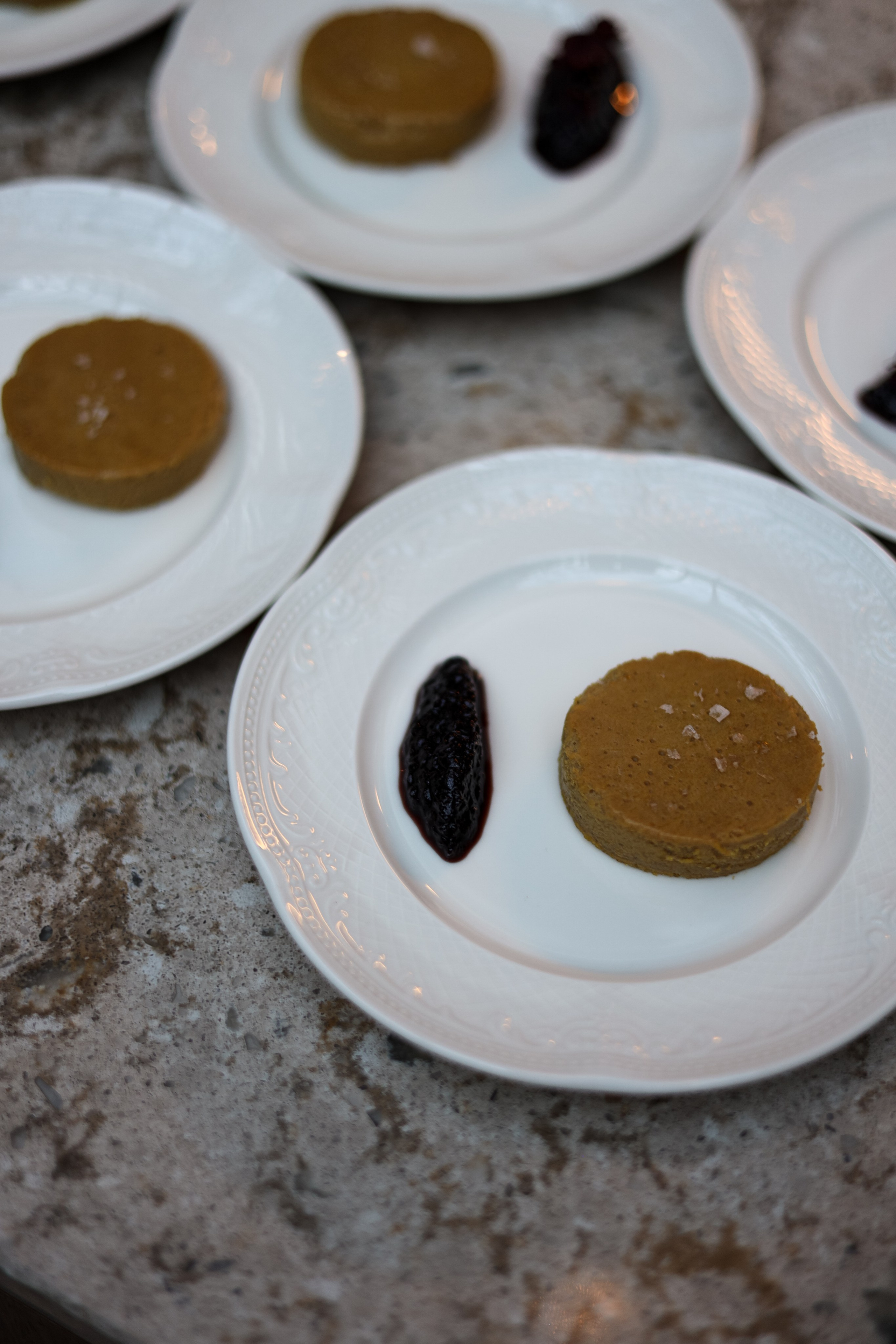 Gastrodvor «Диалог с Чеховым». Дженбаз Павел — фотограф в Ялте