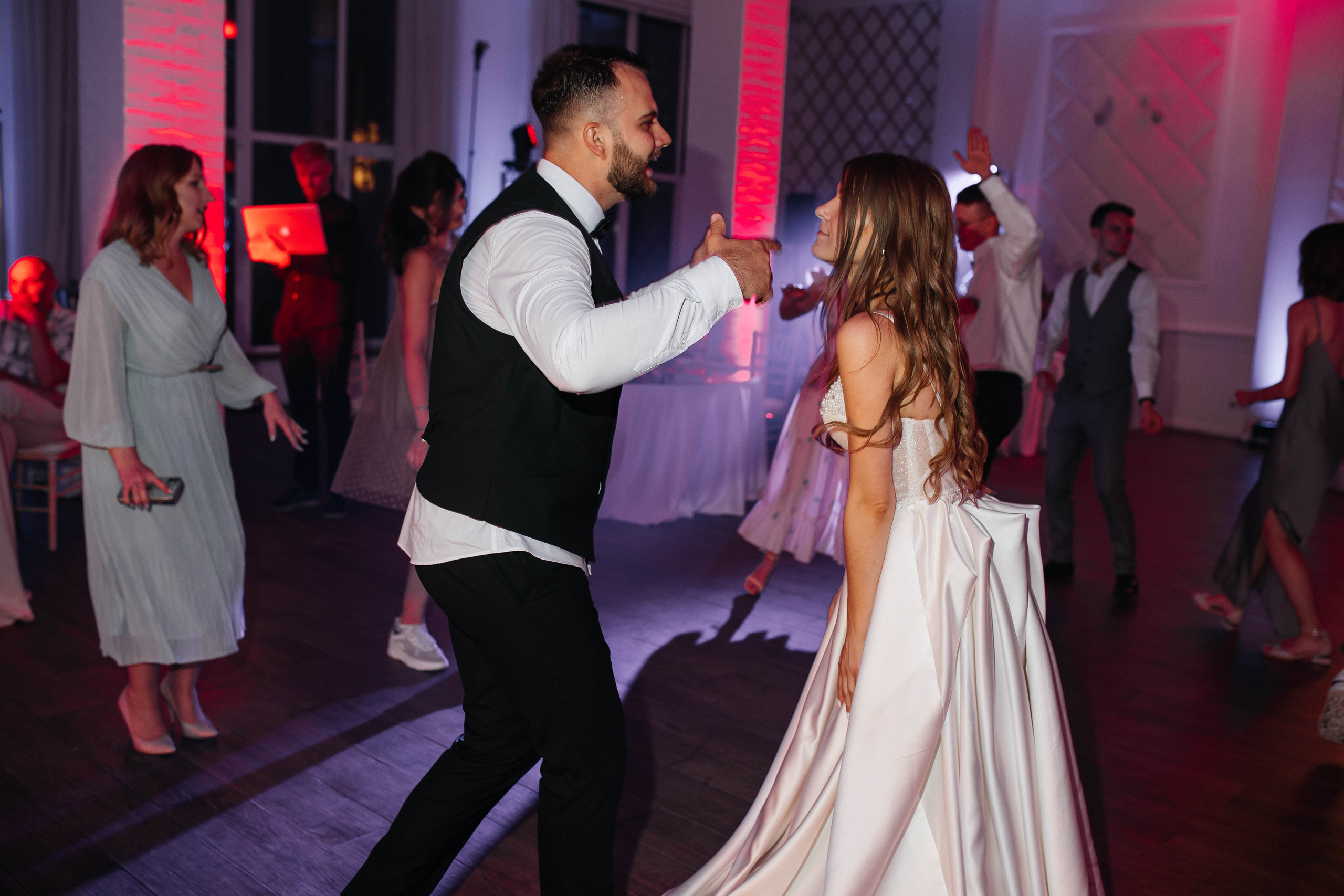 Wedding day Паша и Яна. Polovinka.Photo — Свадебный и семейный фотограф Минск