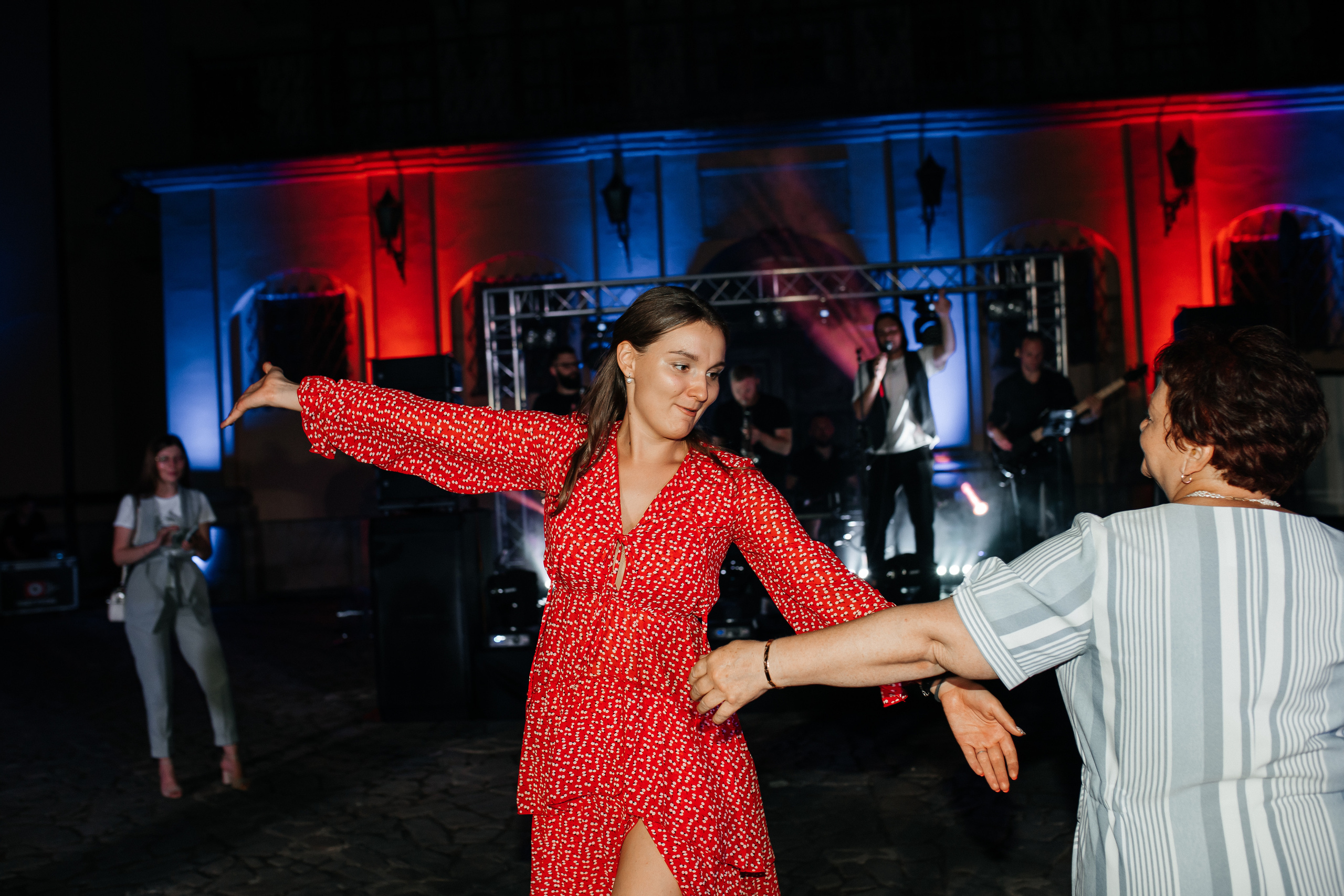 Свадебный переполох в городе N. Polovinka.Photo — Свадебный и семейный фотограф Минск