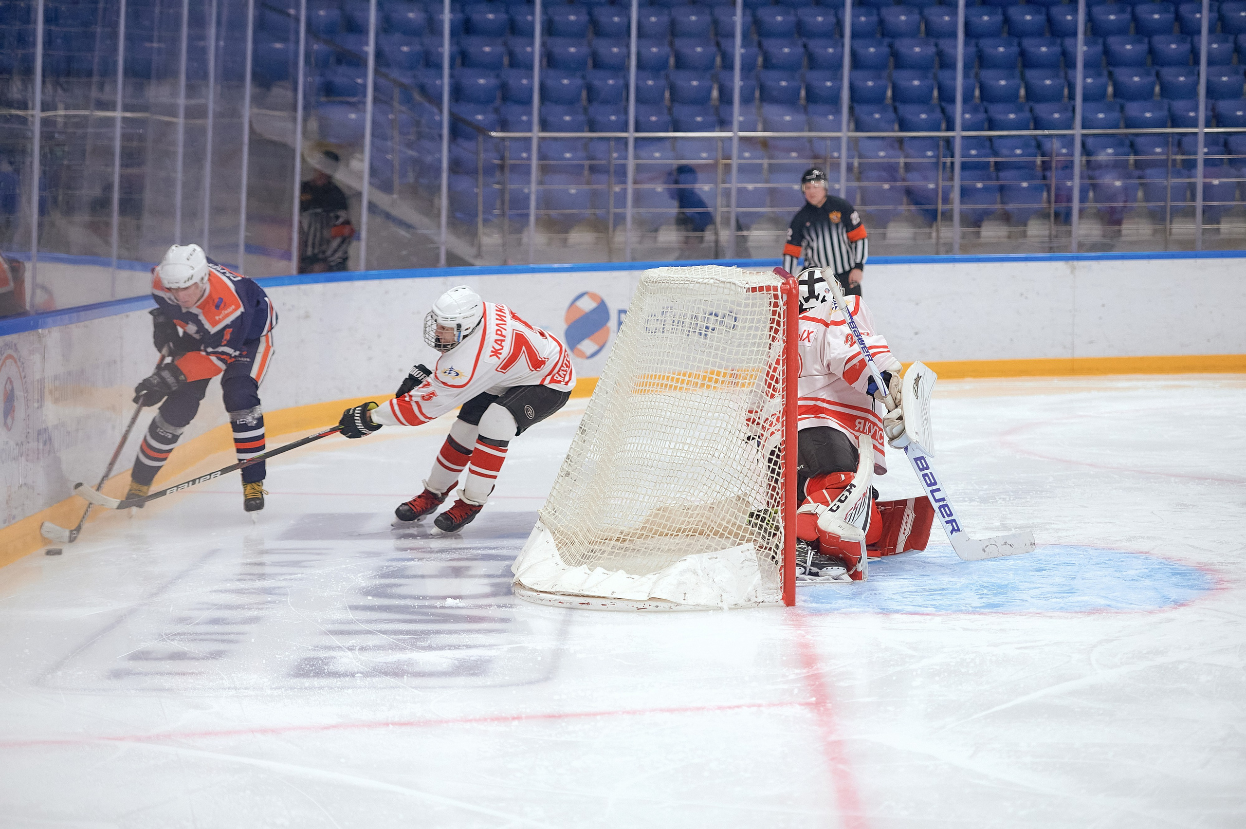 Портфолио репортажной фотосъёмки: Кристалл арена — Хоккей — РусГидро. Фотограф Яковлев Роман — Красноярск