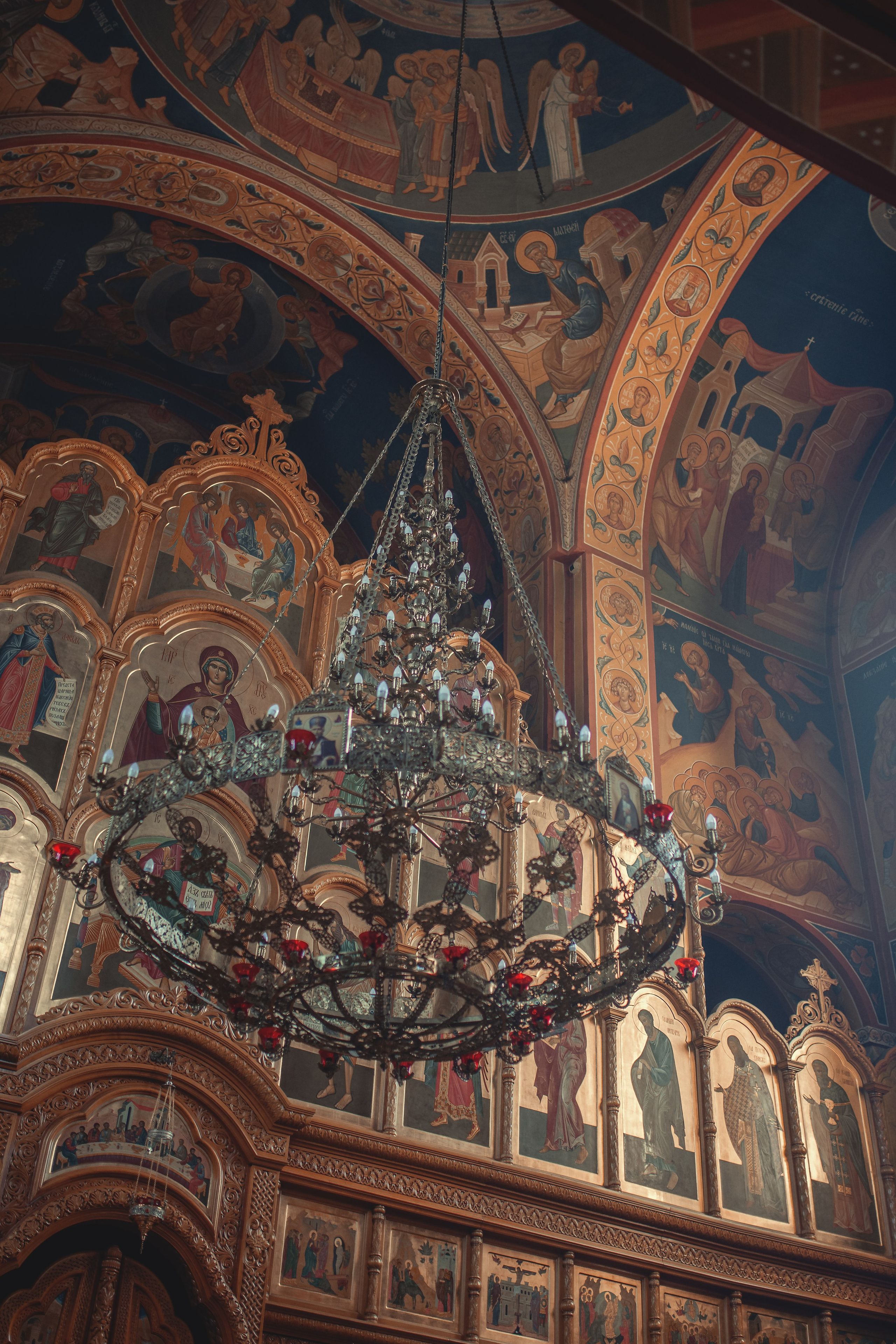 Таинство Крещения Мирона. Фотограф Таинств Крещения и Венчания в г. Курске