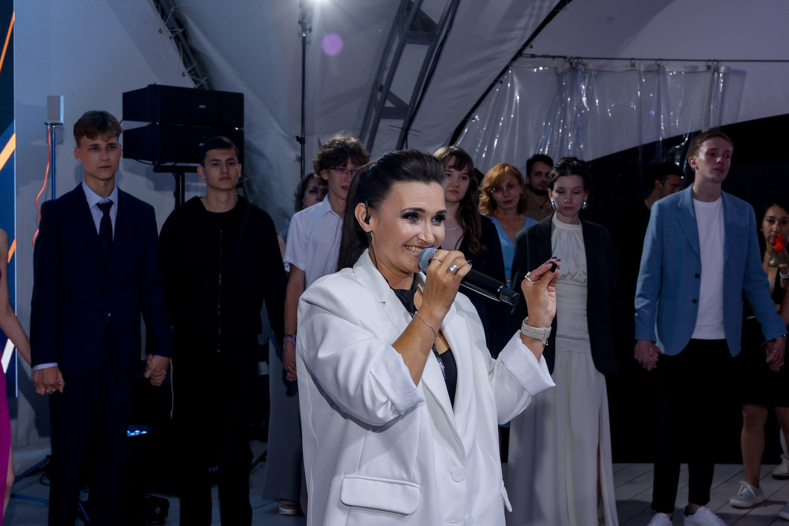 ВЫПУСКНОЙ White Place — Гимназия 52. Свадебный и семейный фотограф Динар Гильмутдинов