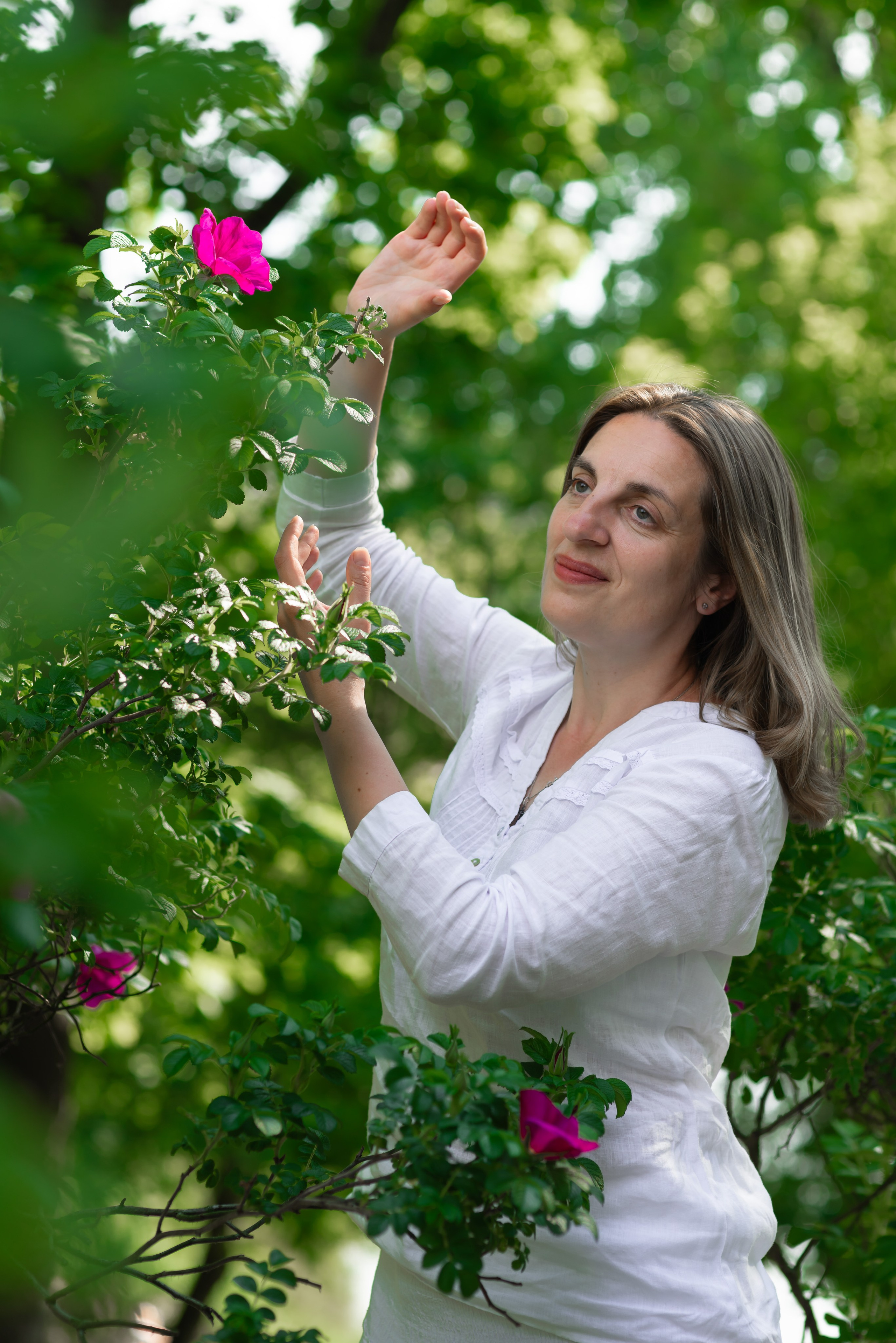 Мама и дочь в Лошицком парке. Фотограф Крещения и Венчания. Минск и другие города. Почтенная Наташа