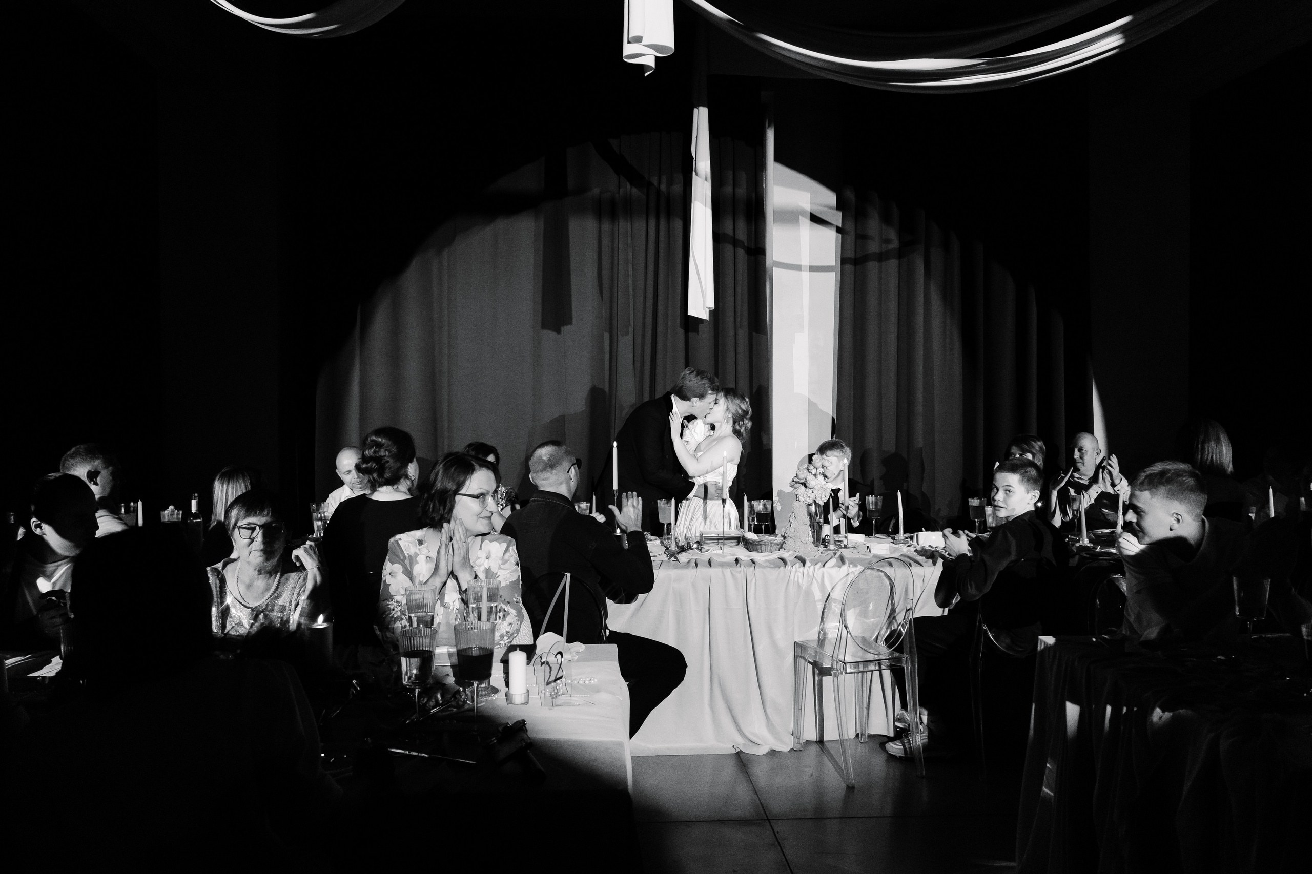 Свадьба в Amore. Свадебный фотограф Челябинск Полина Чеботарь