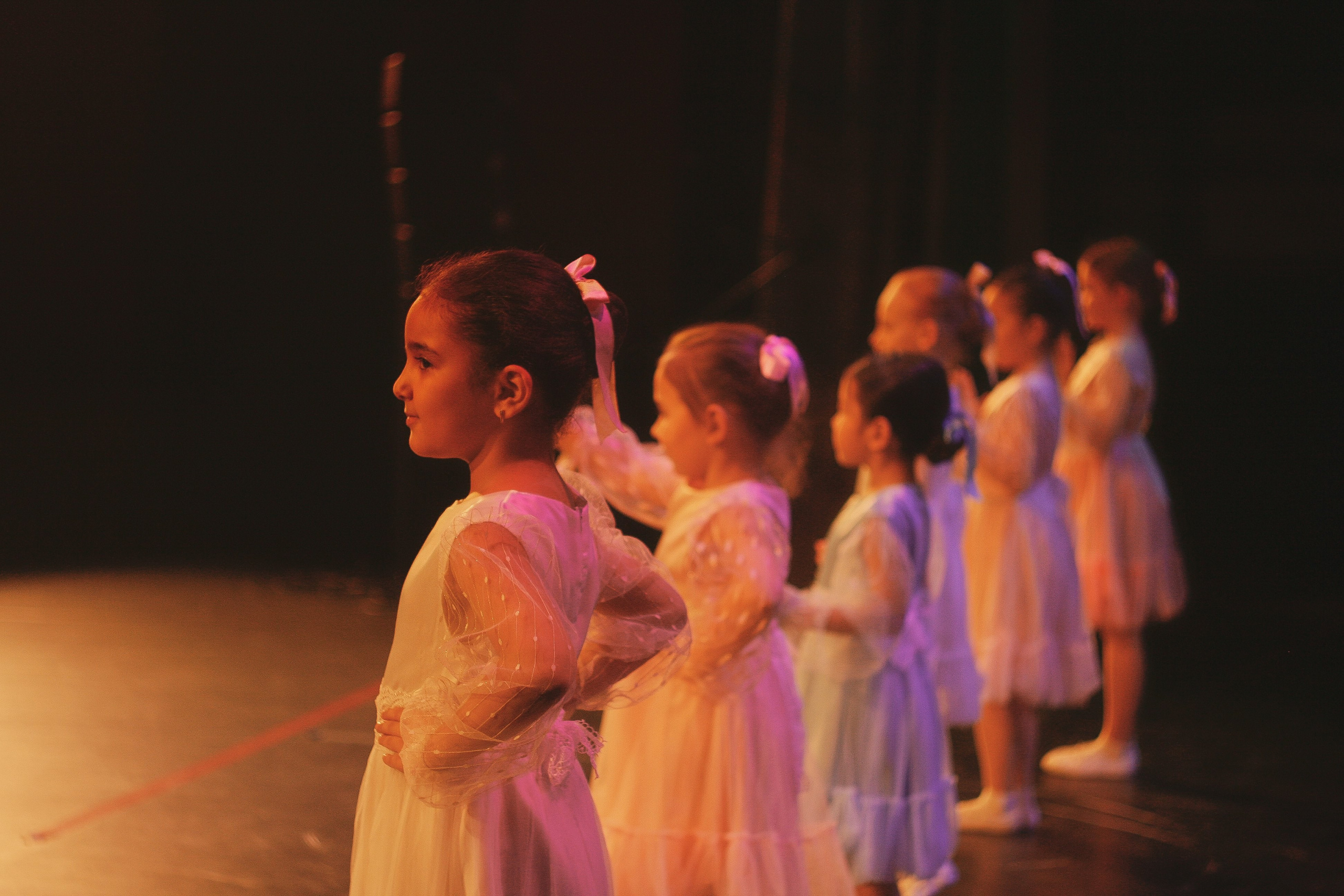 Отчетный концерт, коллектив «Бусинки». Портретный и художественный фотограф в Москве