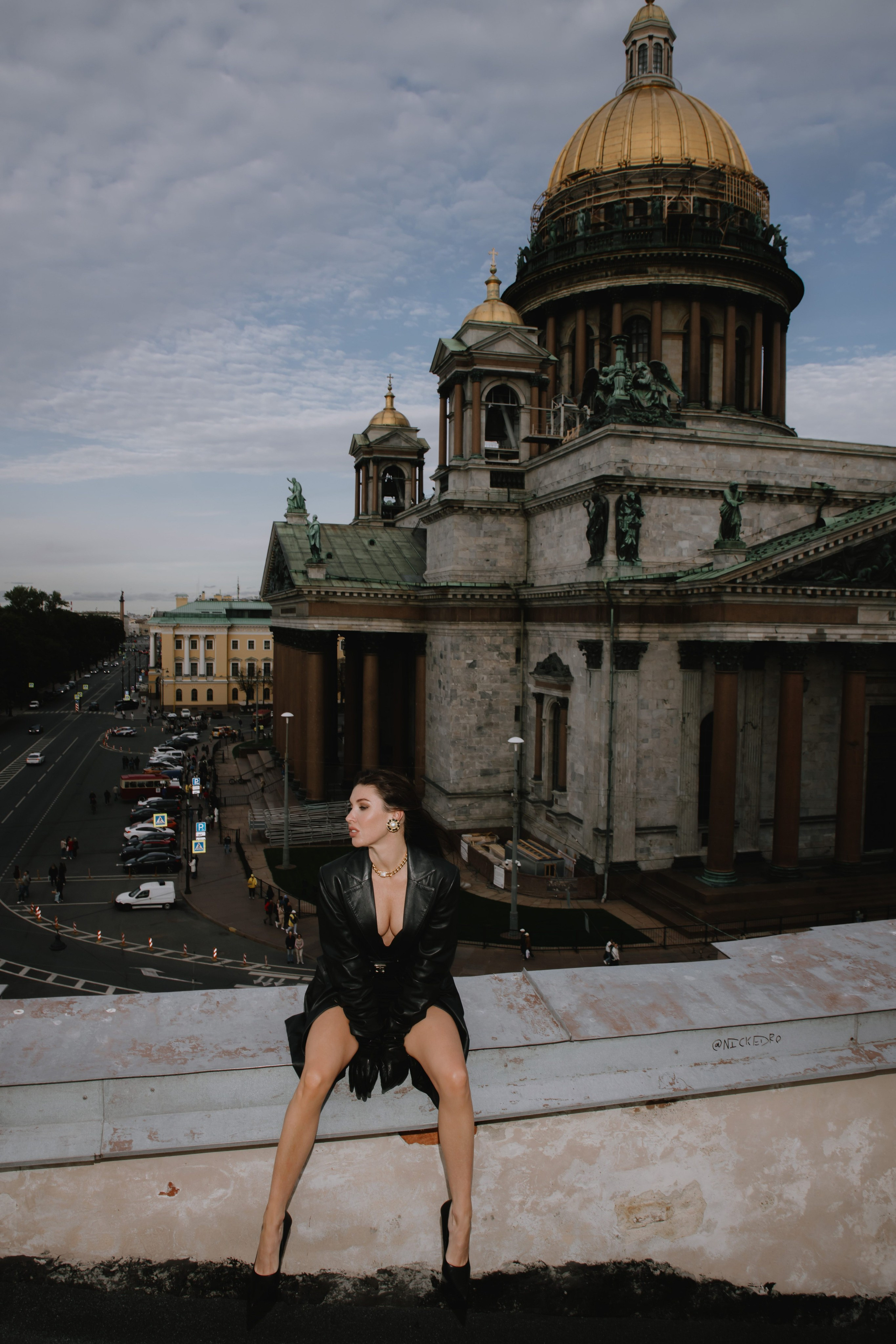 Вероника (съемка на крыше). Фотограф в Москве и Санкт-Петербурге Дарина