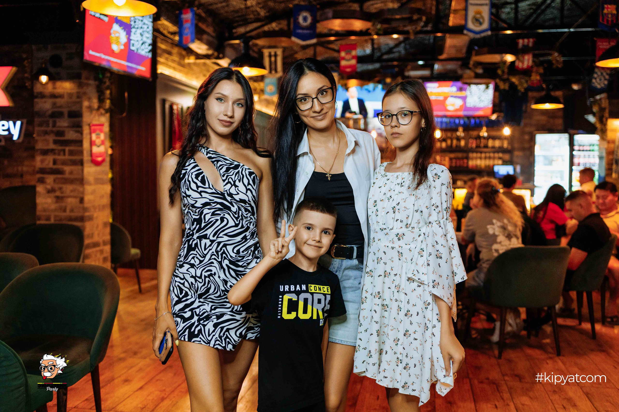 Эйнштейн Party