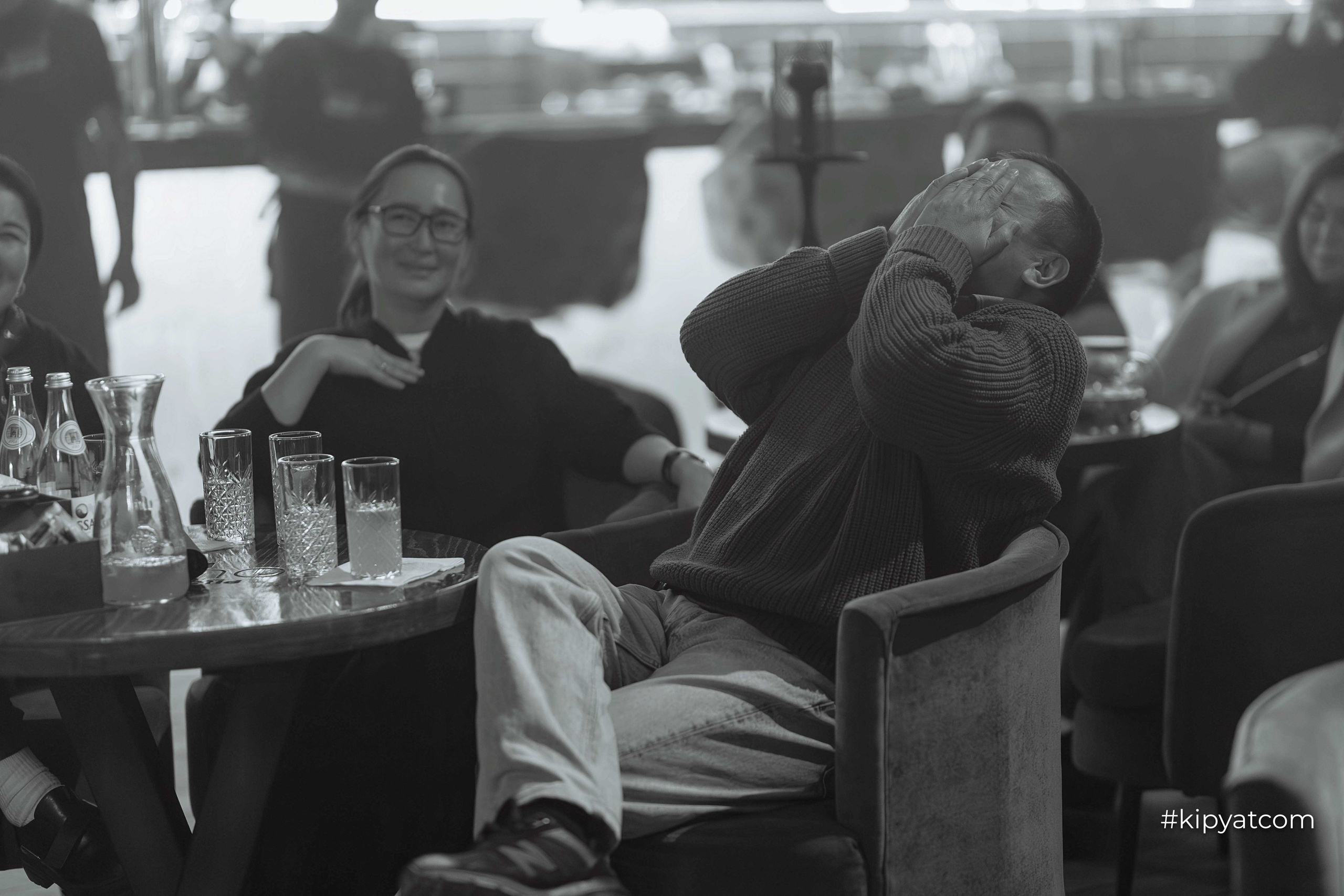 Сольный стендап концерт Александра Меркуль