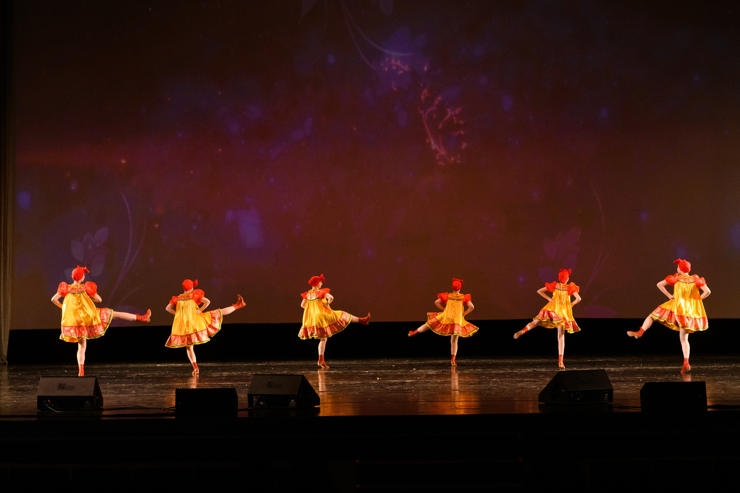 23 апреля, часть 2, БКЗ Октябрьский, г. Санкт-Петербург. Золотое яблочко