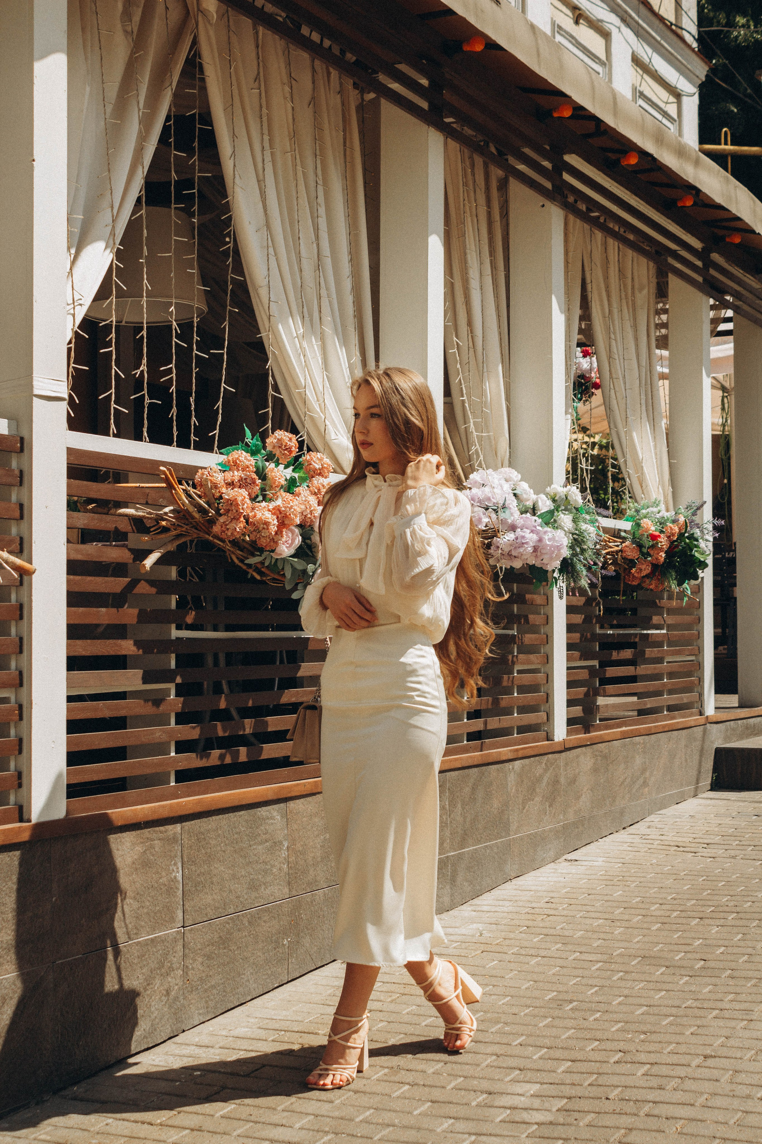 Sofiya. Я — Алёна и я фотографирую красиво (е)