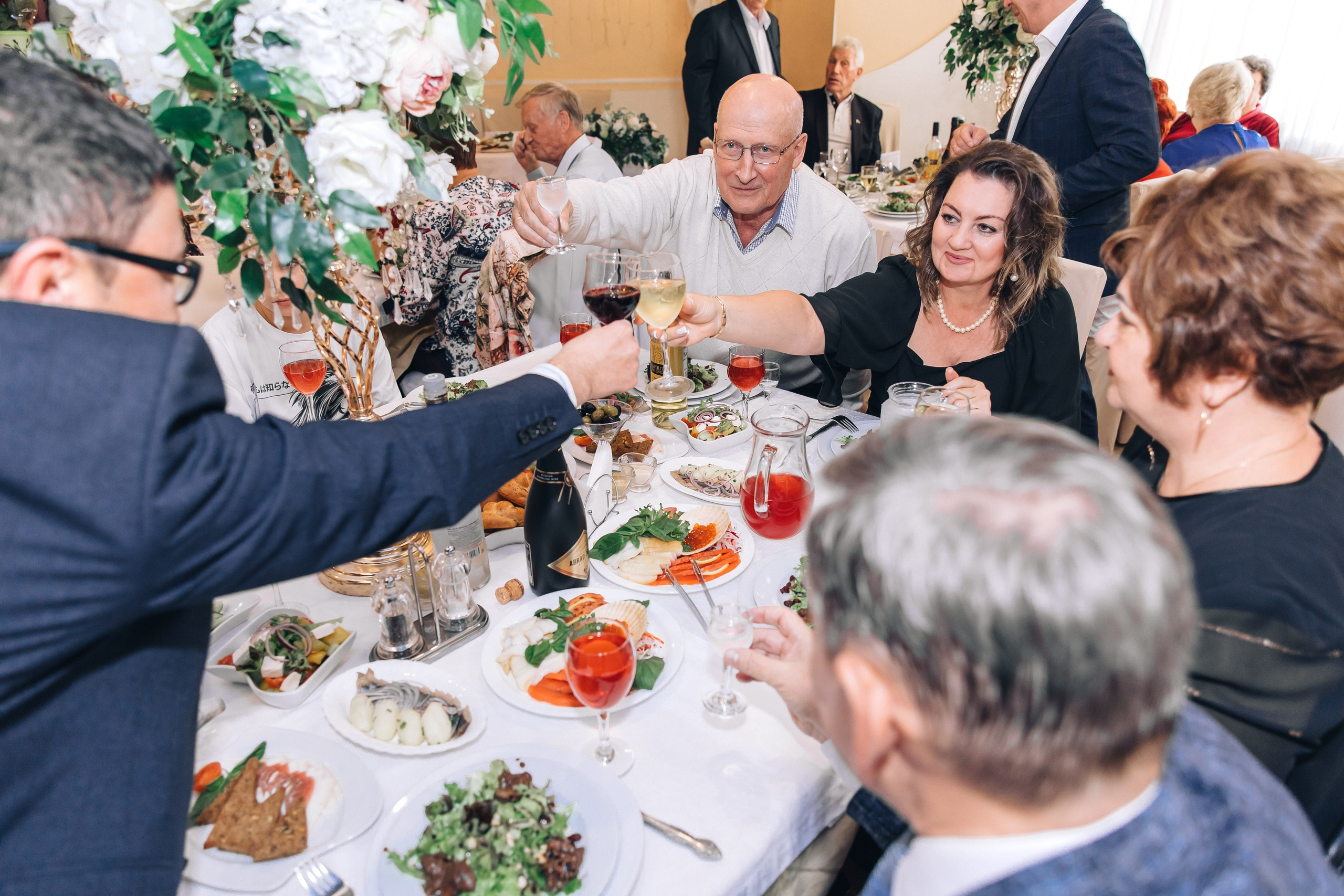 Юбилей. Ресторан Лада. Школьный и детский фотограф в Южно-Сахалинске Анастасия Лескова