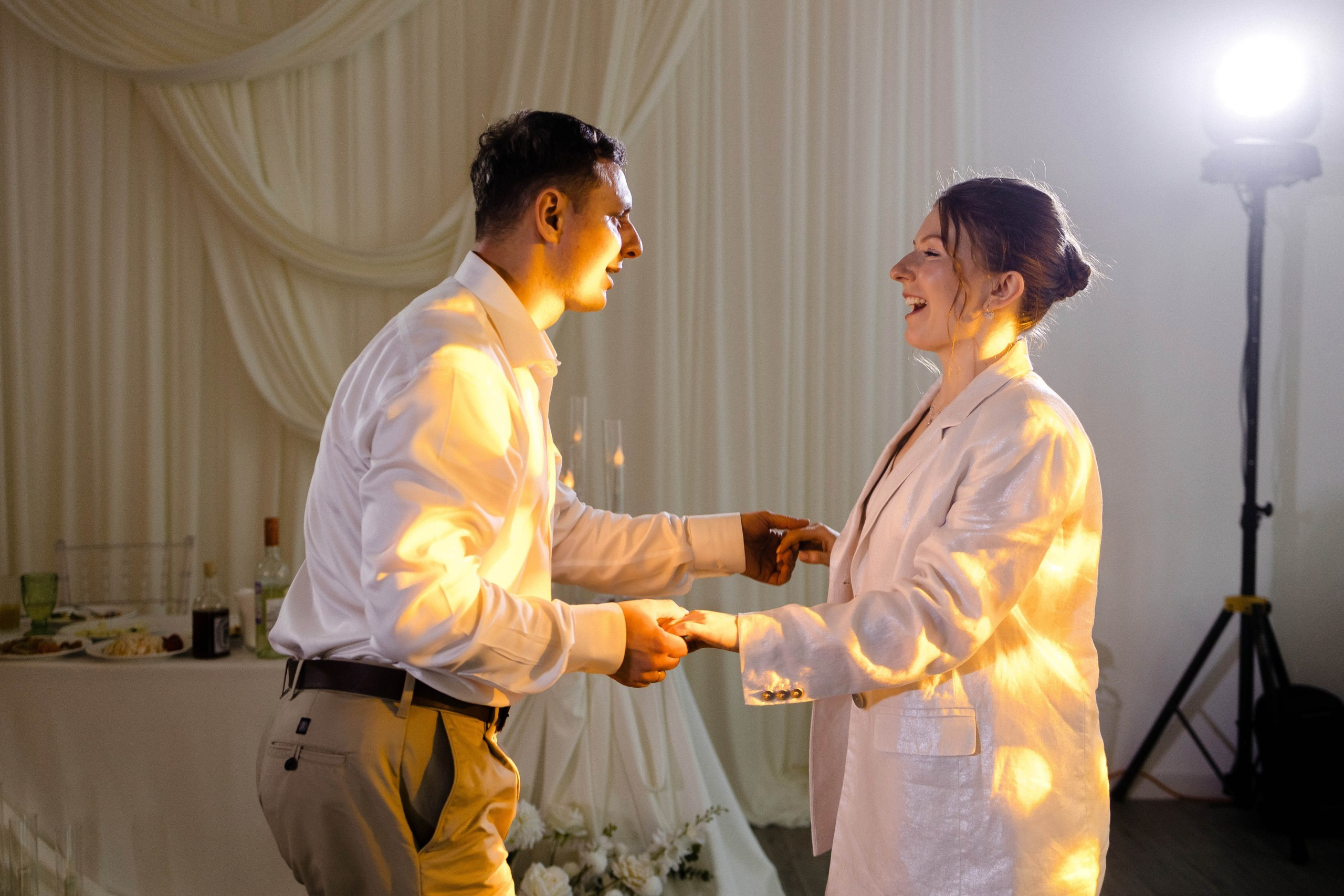 Мы можем всё, когда мы вместе…. Свадебный фотограф видеограф Новосибирск Кемерово Калининград