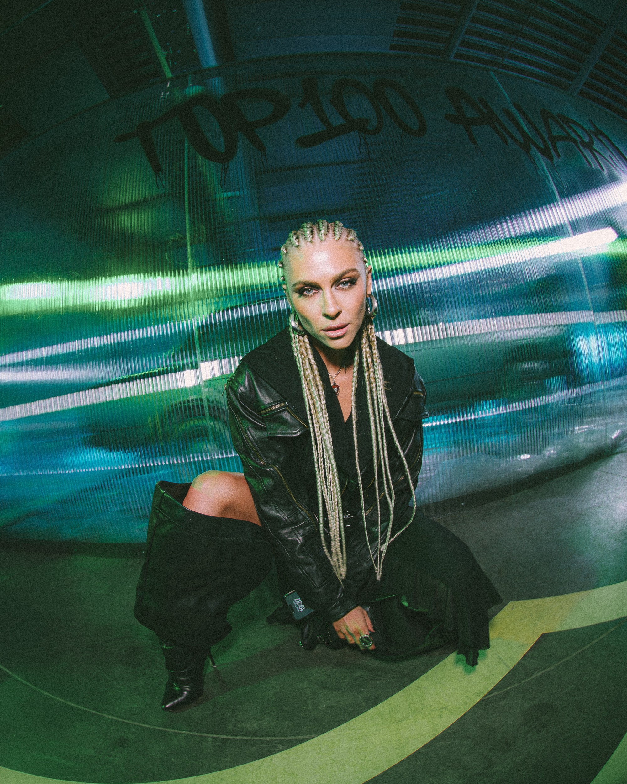 Top 100 Awards' 25. Свадебный и портретный фотограф в Москве Сергей Бузин