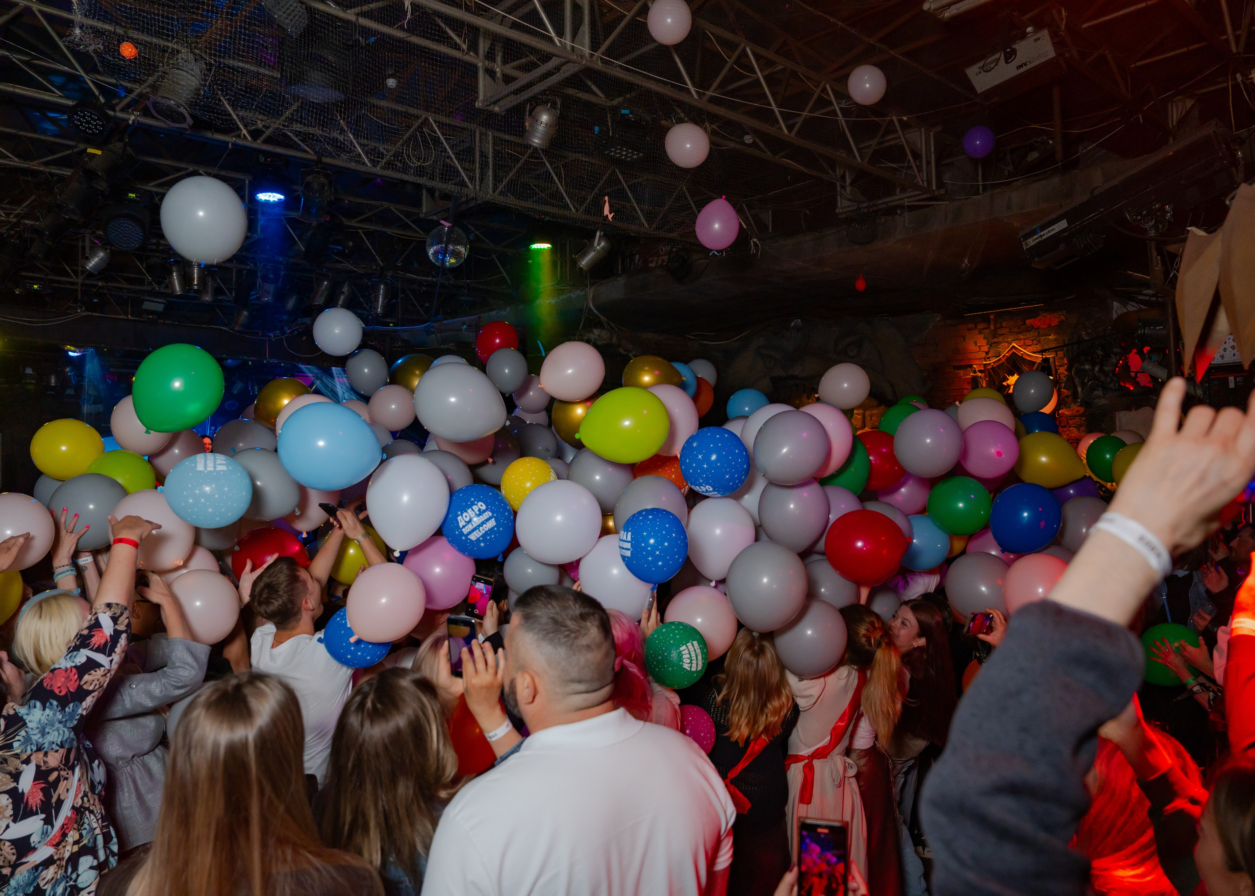 Выпускной Байк Центр «Ночные волки» 11 класс. Крамер Юлиана детский и семейный фотограф