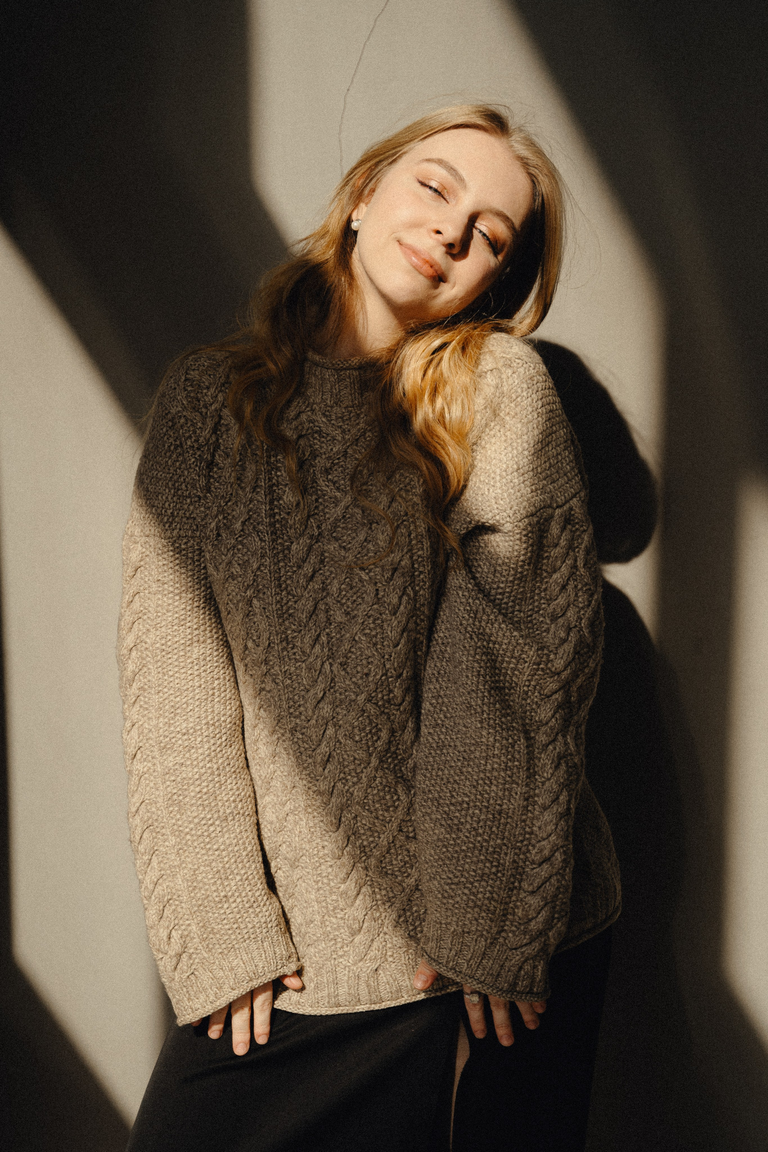 Александра пианистка. Главная