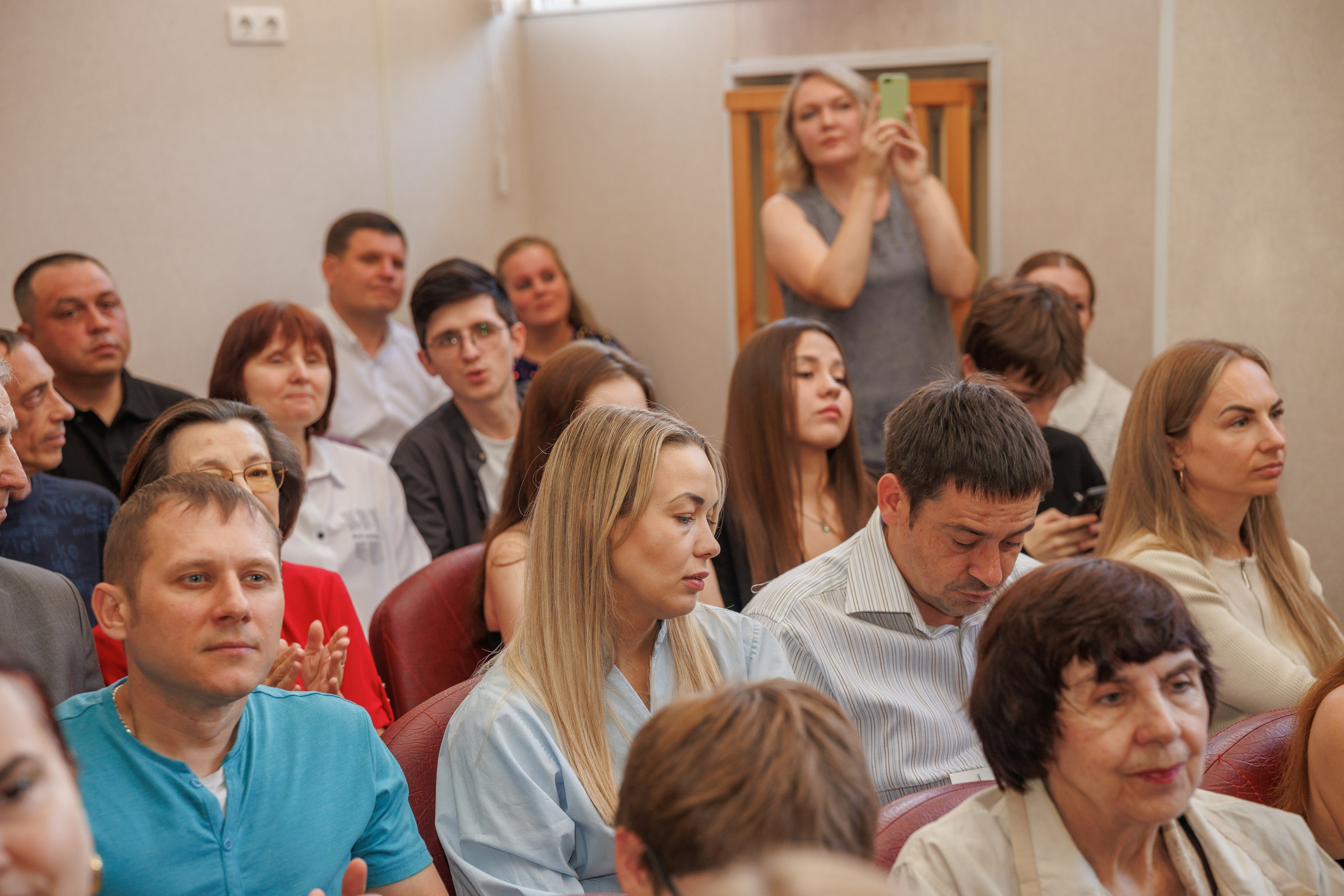 Вручение аттестатов. Свадебный и семейный фотограф в Новосибирске Ирина Дорошкова