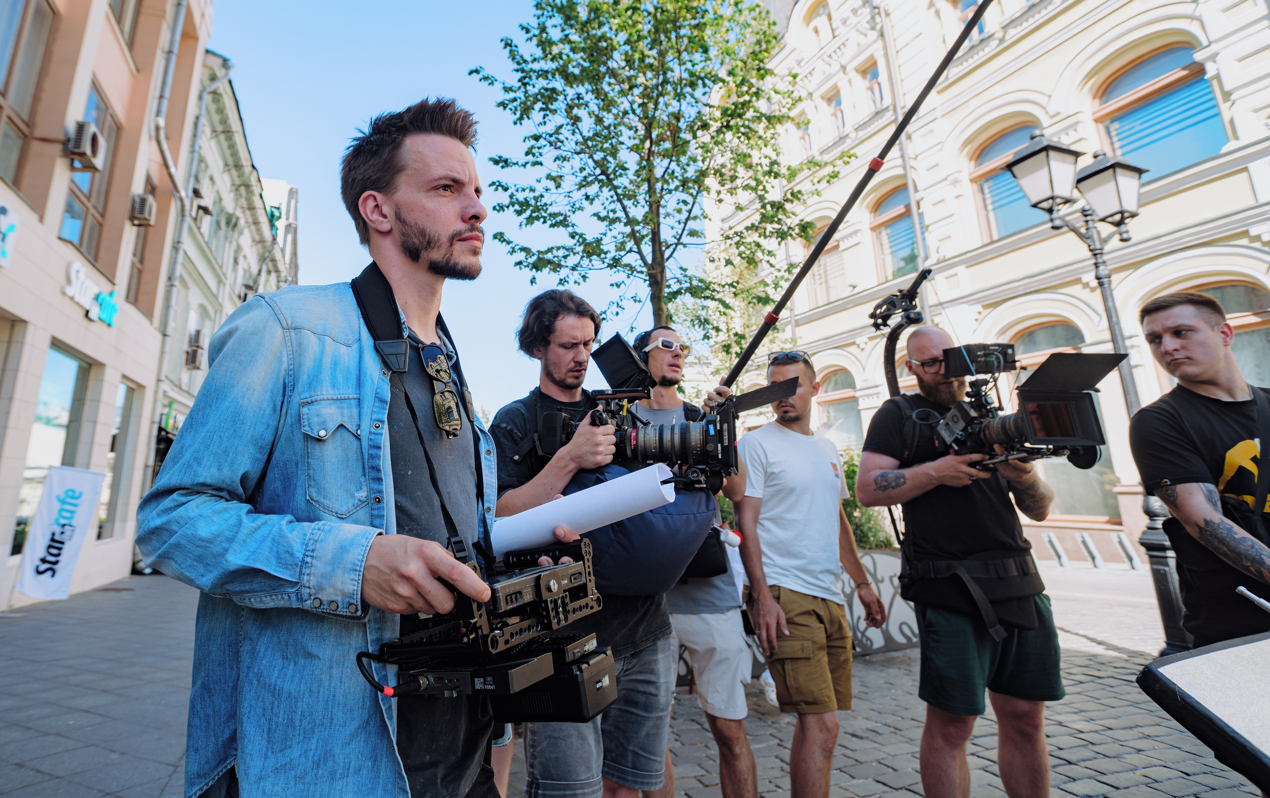 Уличный историк. Творческий и репортажный фотограф в Москве Клим Долгов