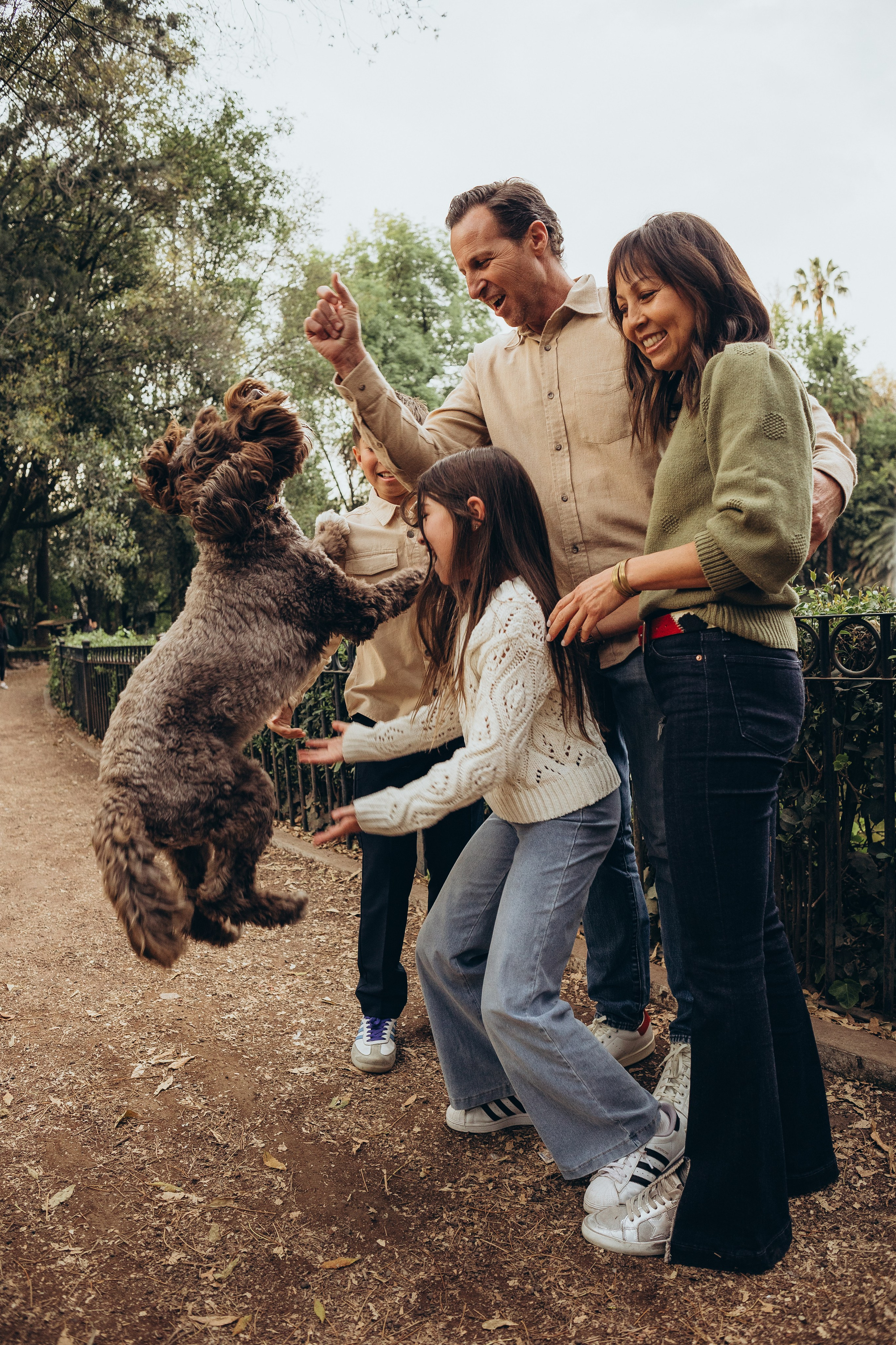 Атена, Роберт, Рави, Найа и Тахин. Irina Krokhaleva. Family & couple photographer in Yekaterinburg, Russia