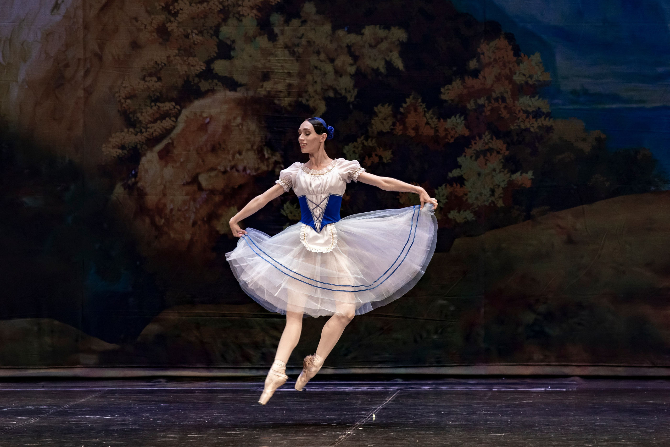 Жизель балет Марийского театра оперы и балета на сцене Зимнего театра. Фотограф в Сочи Юрий Шептаев