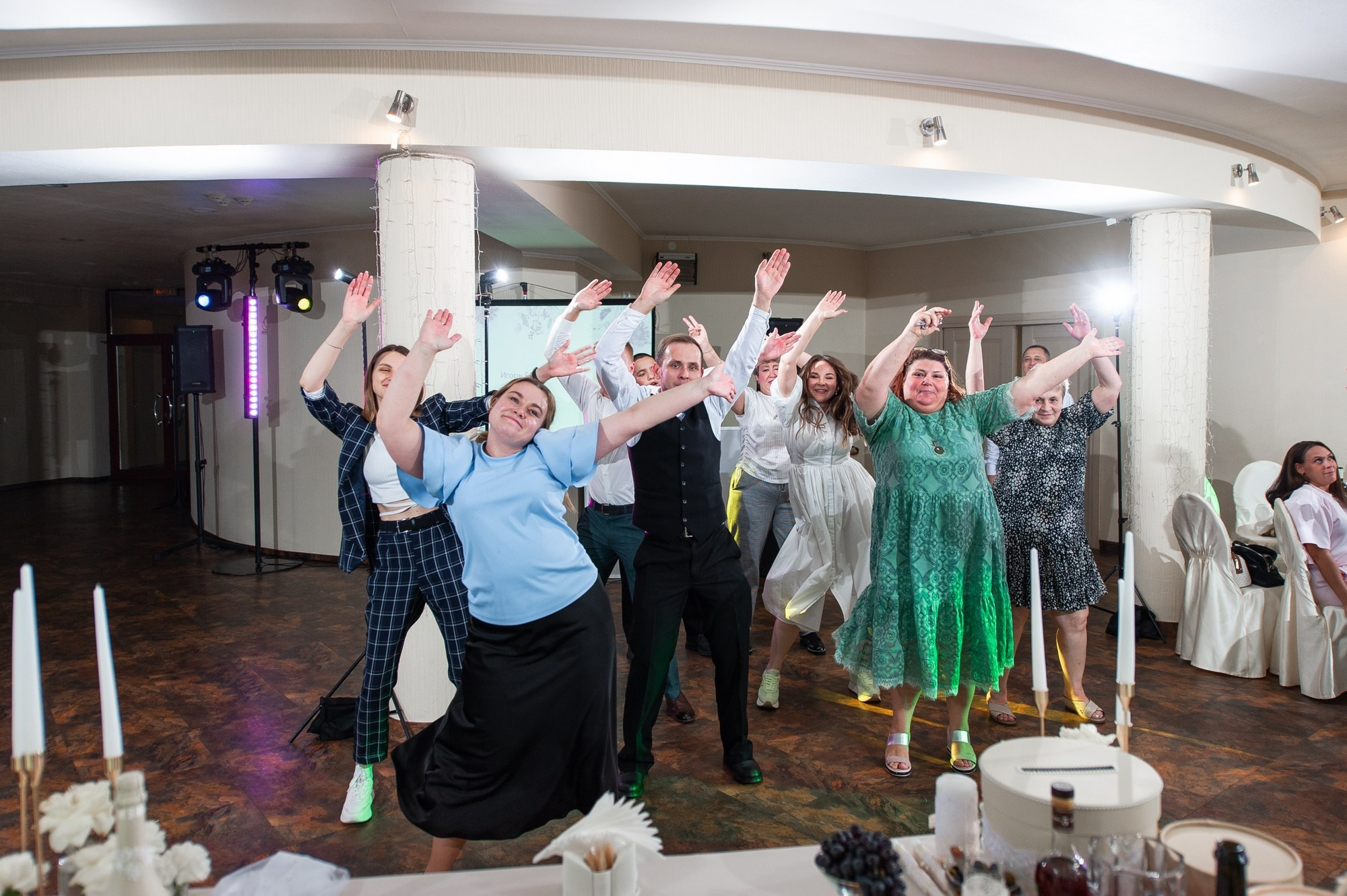 Центральная свадьба. Свадебный и семейный фотограф в Омске Мормулев Михаил