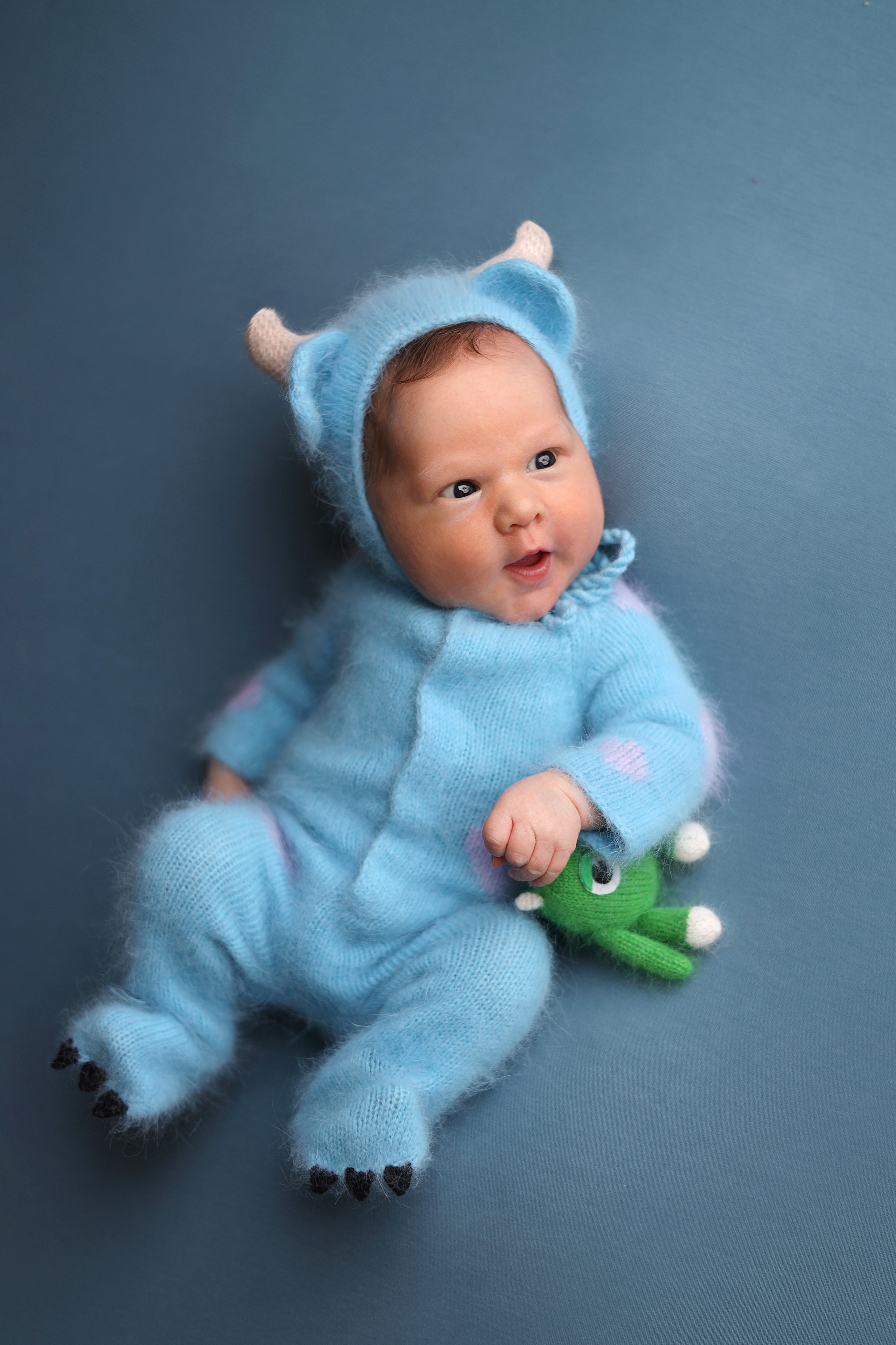 Ньюборн фотосессия максима. Фотограф новорожденных в Москве Столярова Светлана. Фотограф новорожденных Москва. Ньюборн фотограф Москва