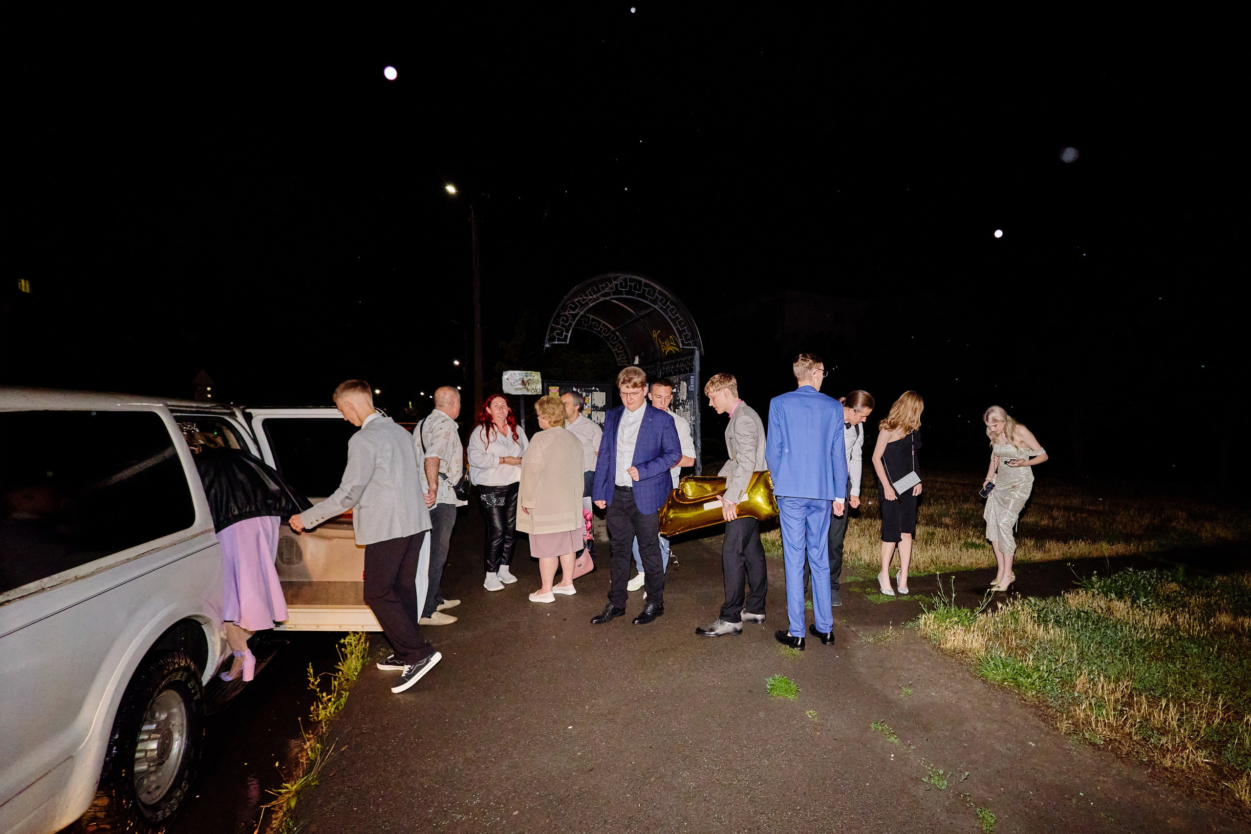 Выпускной 35 Сош. Фотограф Выпускные альбомы Таганрог Сергей Коробченко