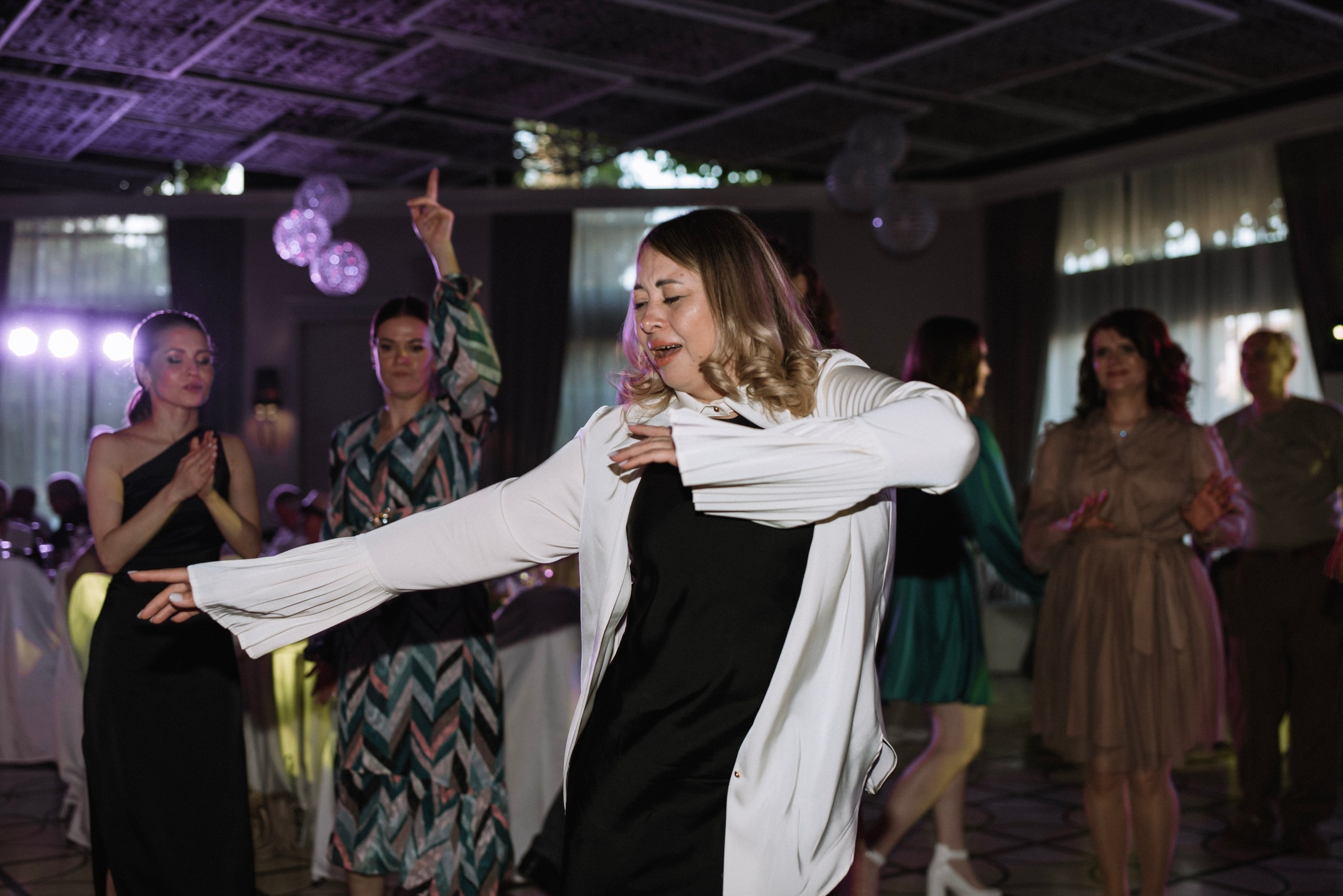 Саша и Варя. Жардин. Фотограф Костикова Анастасия Ростов-на-Дону