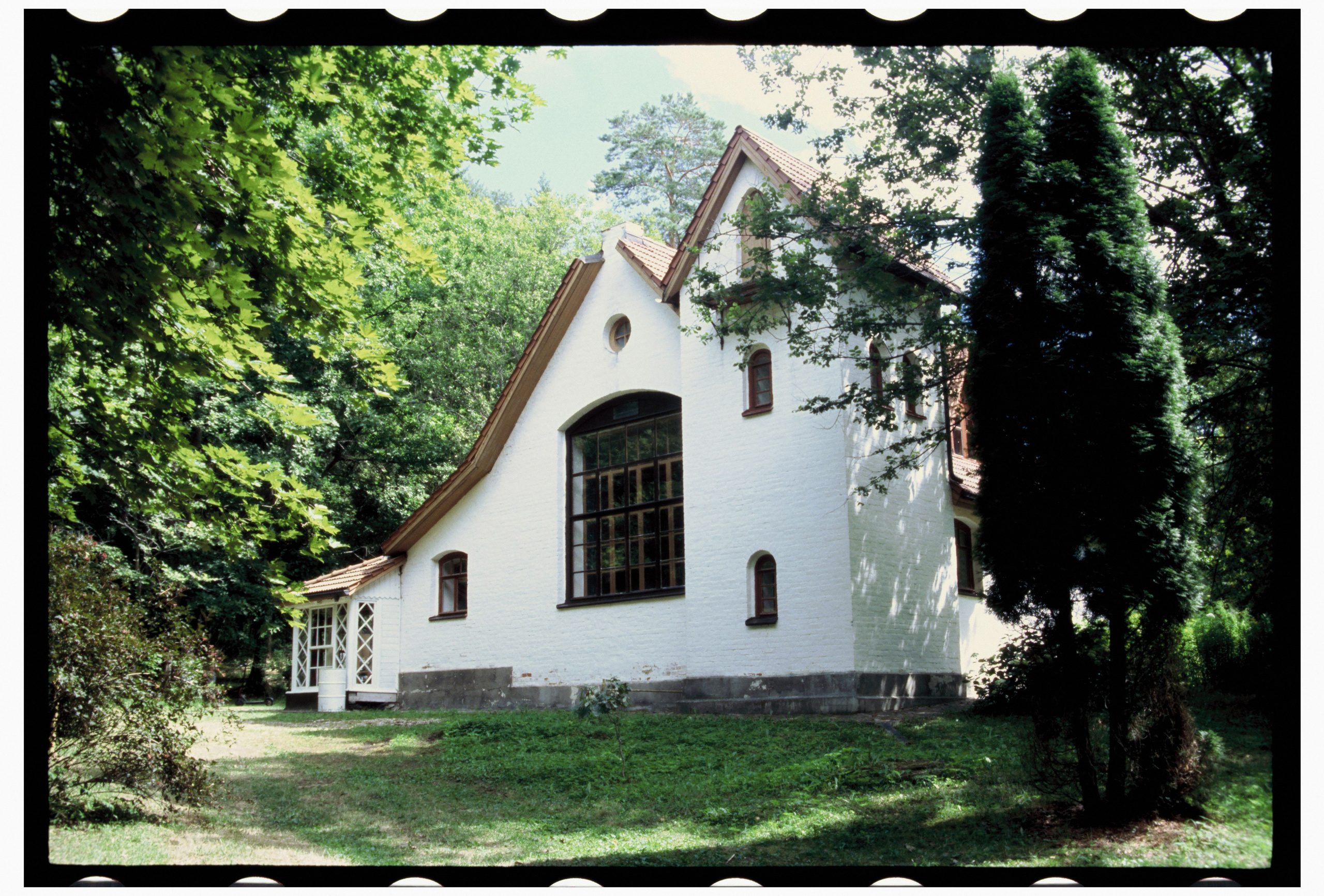 KALUGA. ANNA — PHOTOGRAPHER