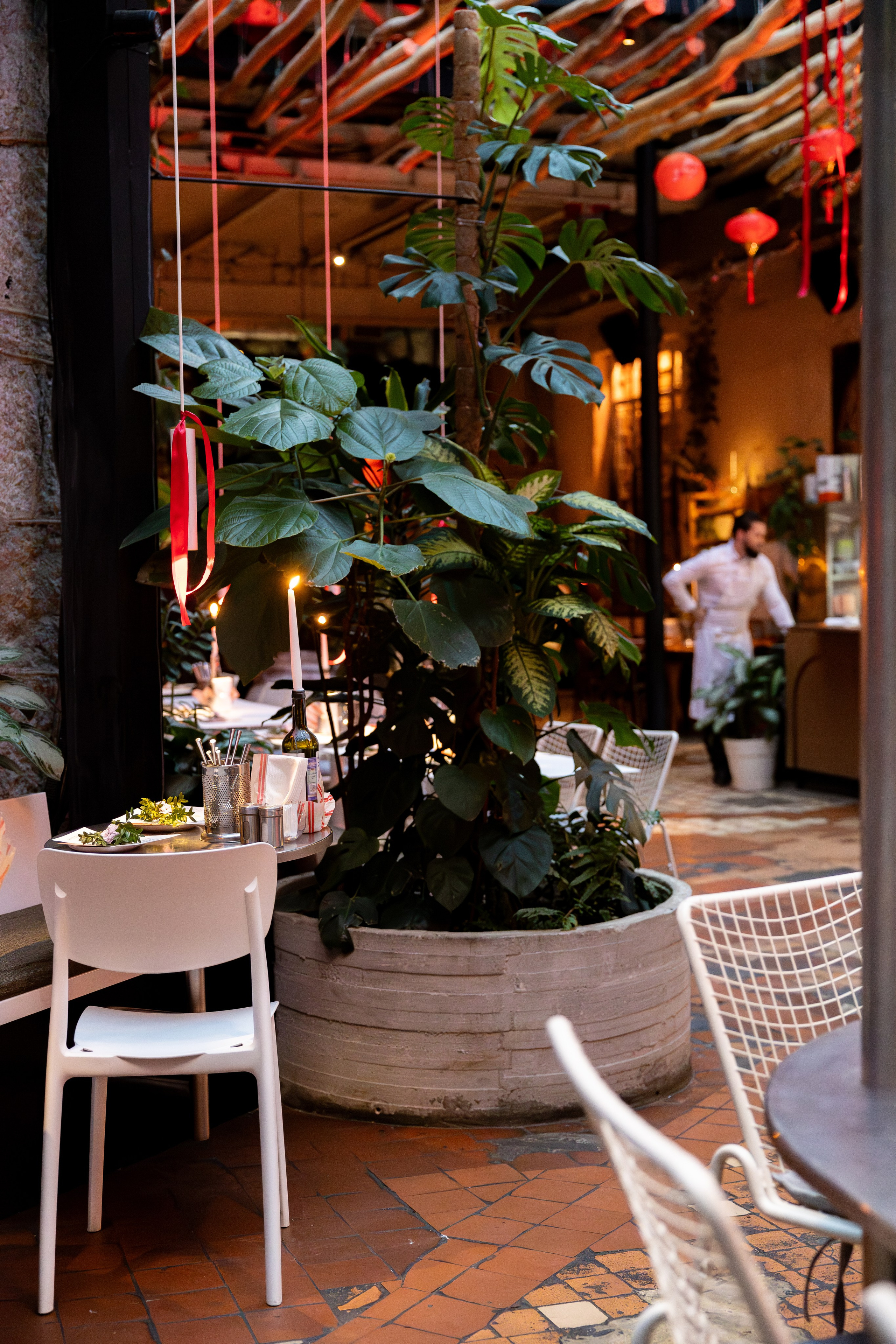 Азия в Гастродворе. Дженбаз Павел — фотограф в Ялте