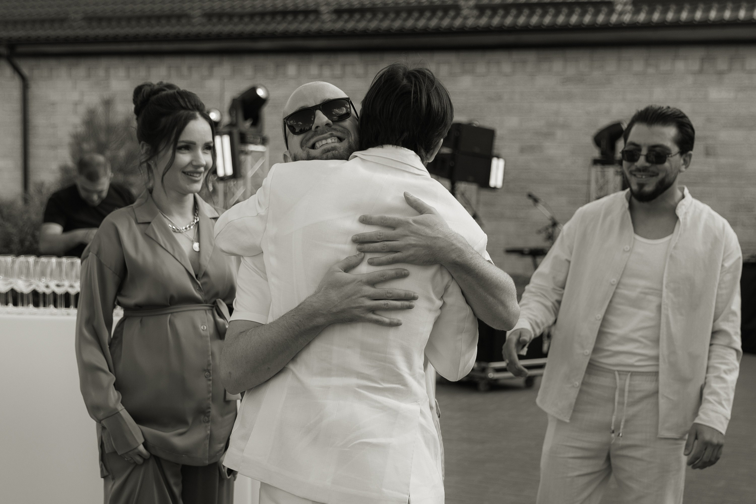 V&E | On The Moon. Свадебная фотография и видеосъёмка