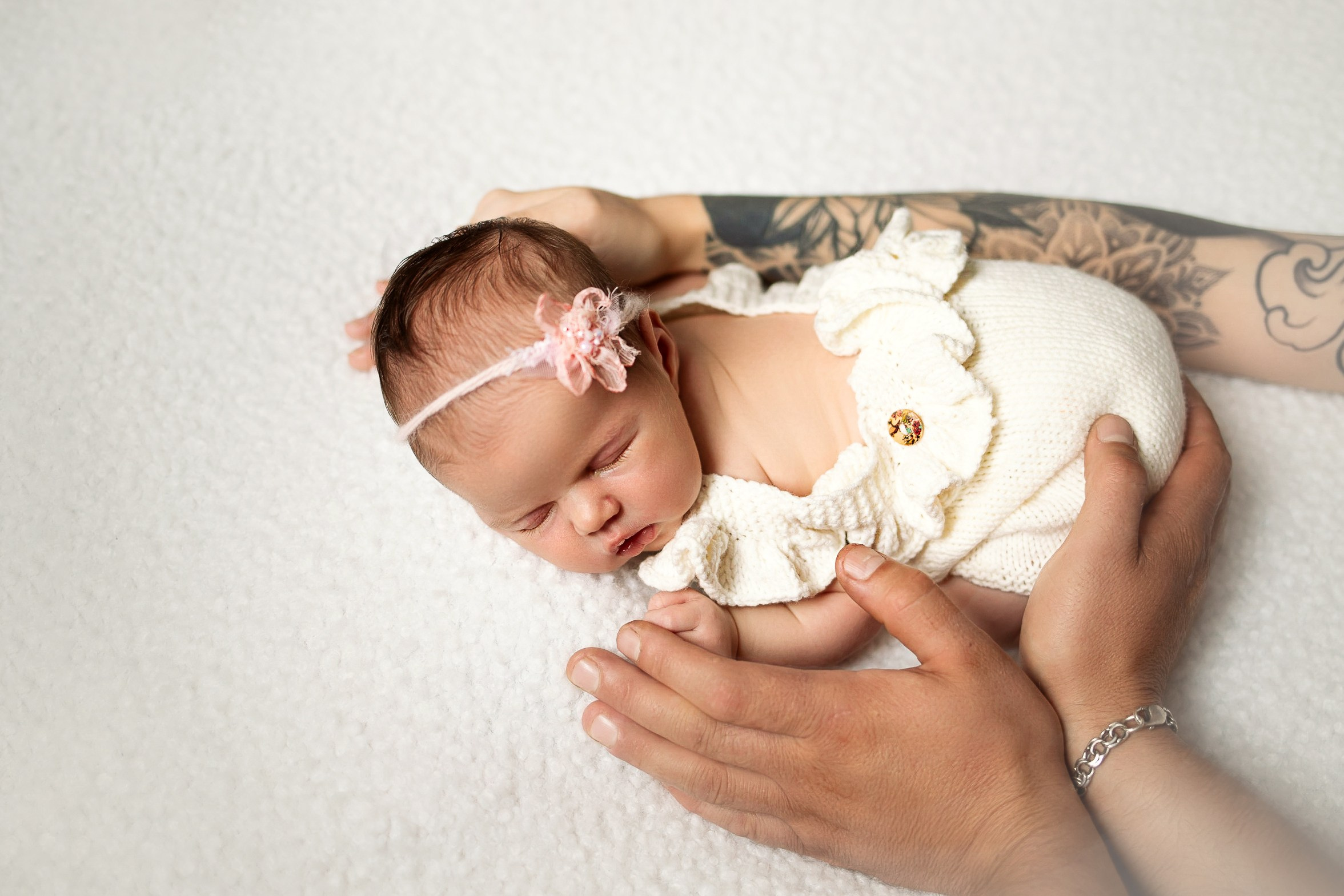 Фотосессия новорожденного. Фотограф новорожденных в Новосибирске
