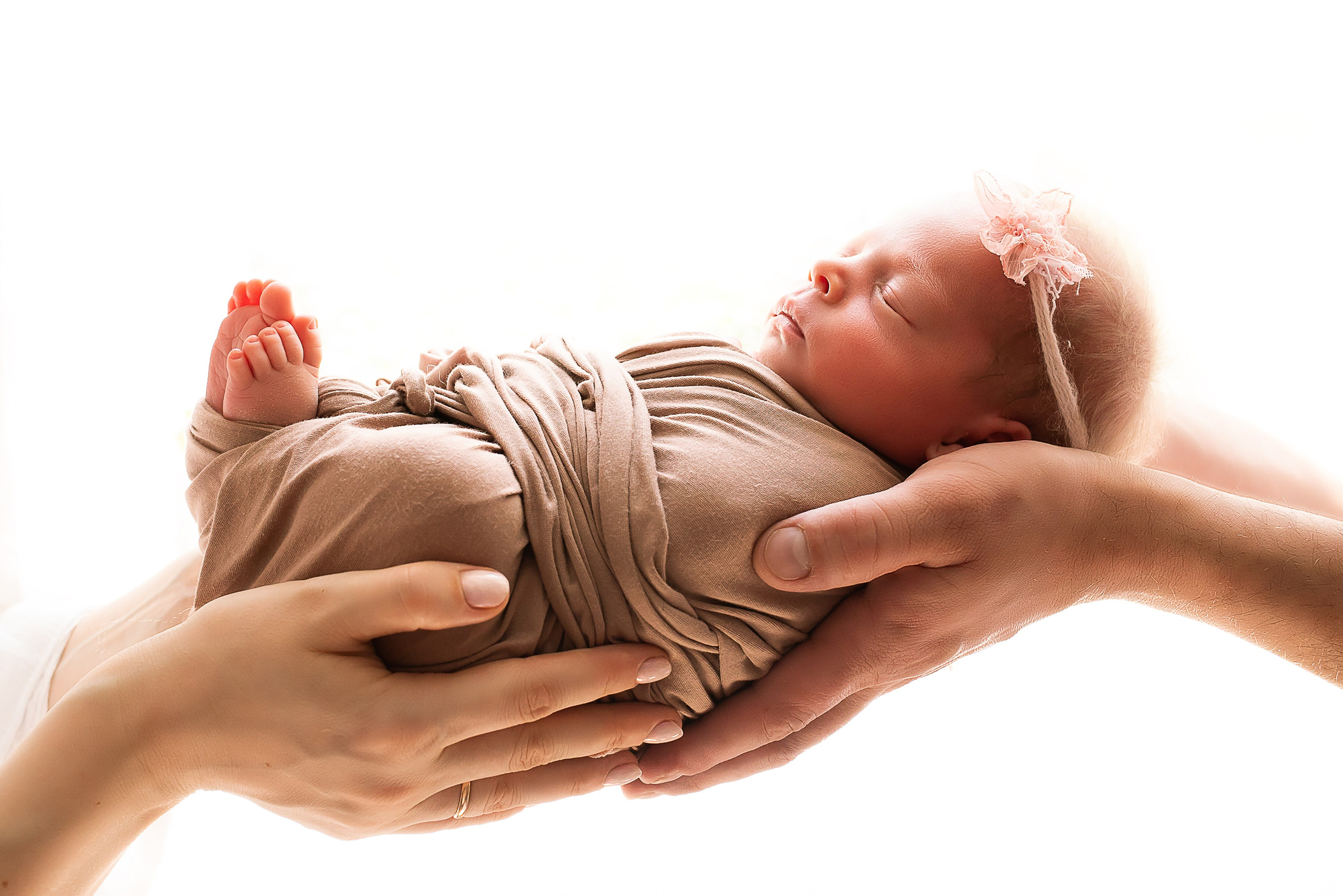 Фотосессия новорожденного. Фотограф новорожденных в Новосибирске