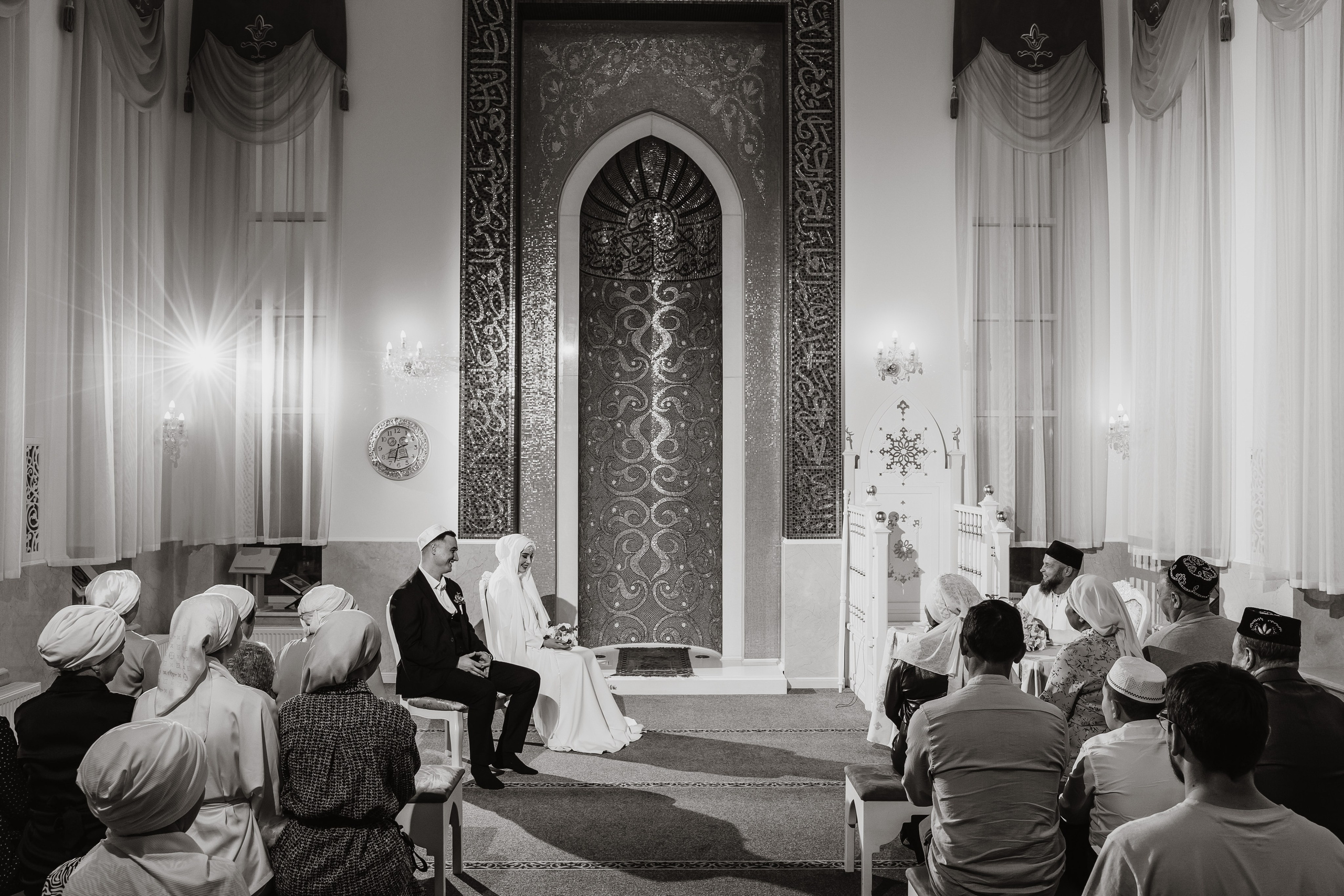 никах в мечети Иман Нуры,, фотосессия в мечети Иман Нуры, фотограф на никах в Казани Ranas4you, образ невесты на никах, завязывание платка Казань, платье на никах Казань