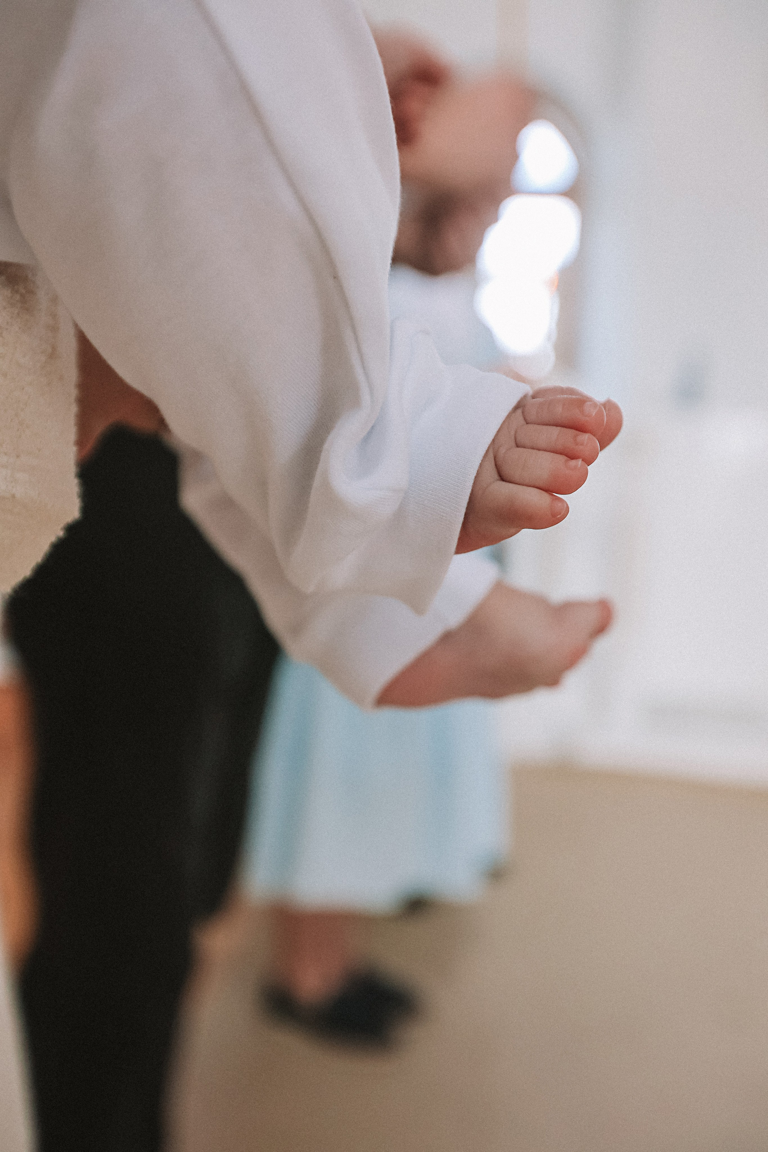 Крещение церковь около моста влюбленных. Семейный фотограф Тюмень, фотограф на роды Салмина Мария