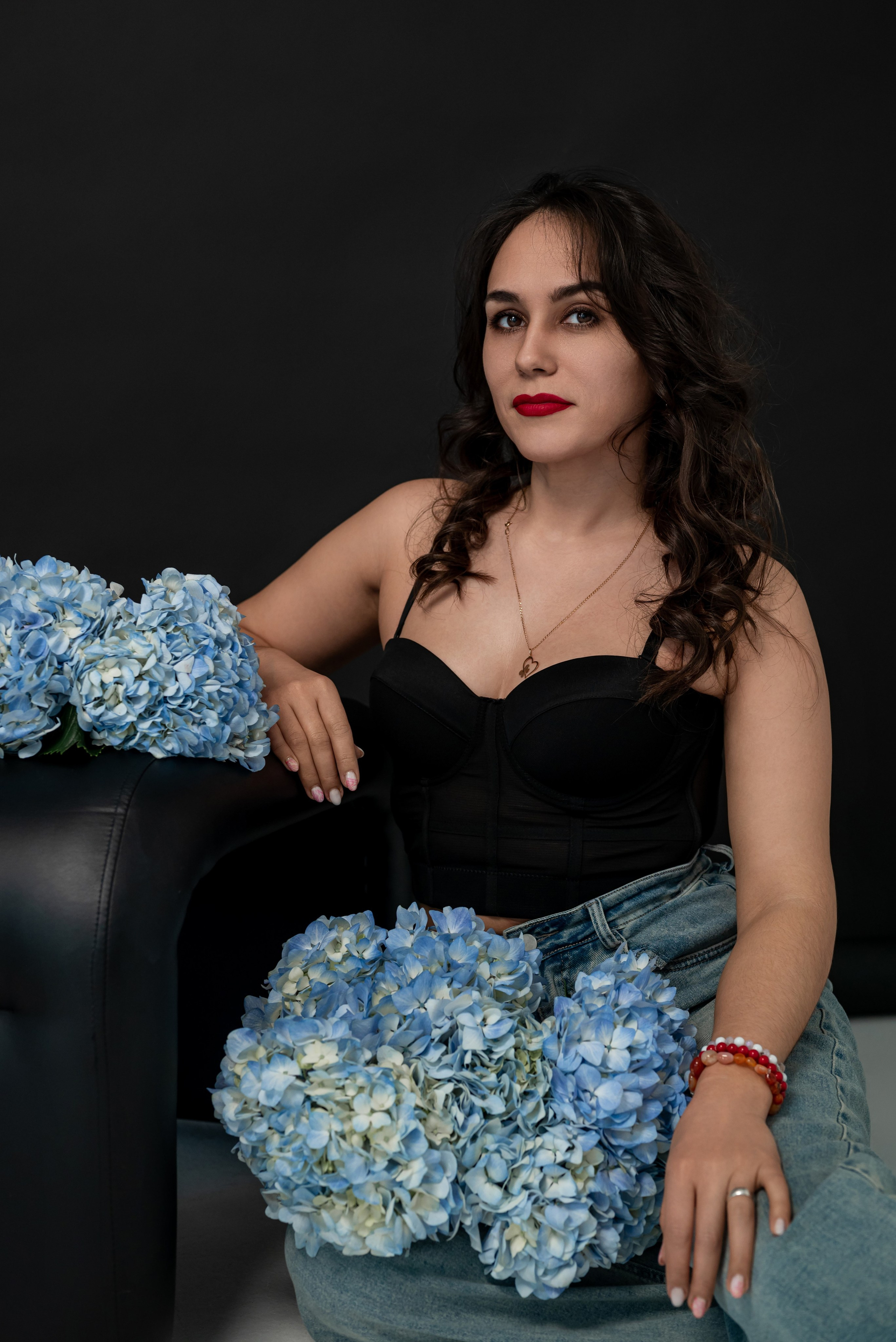 Фотопроект с голубыми гортензиями. Фотограф в городе Салават