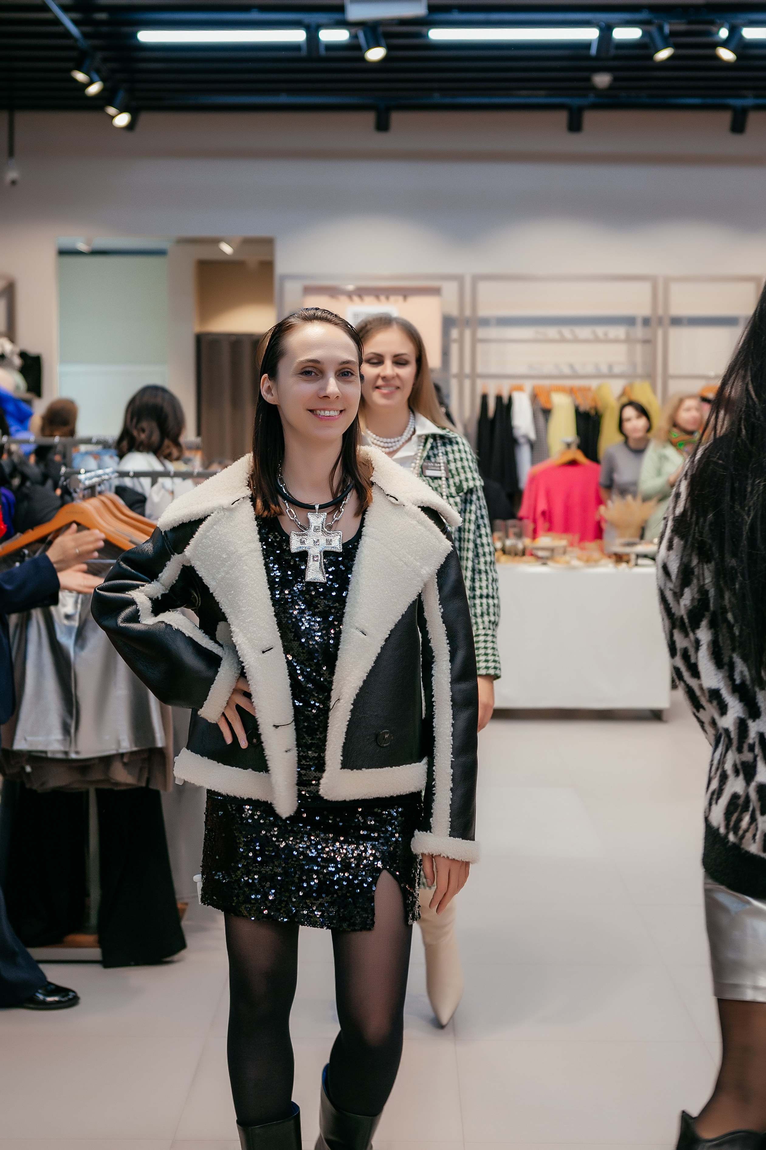 Открытие магазина SAVAGE. Контент фотограф, съемка для маркетплейсов, фуд съемка и репортажи в Новосибирске Ралия Галеева