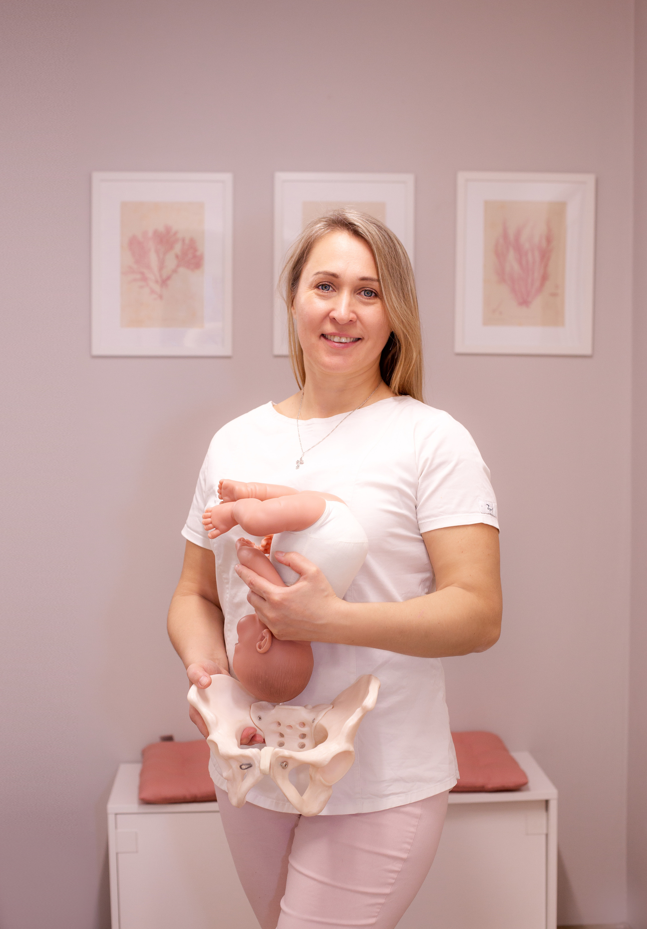 Контент съёмка для акушерки. Фотограф СПб Юлия Ерошевская, предметный фотограф