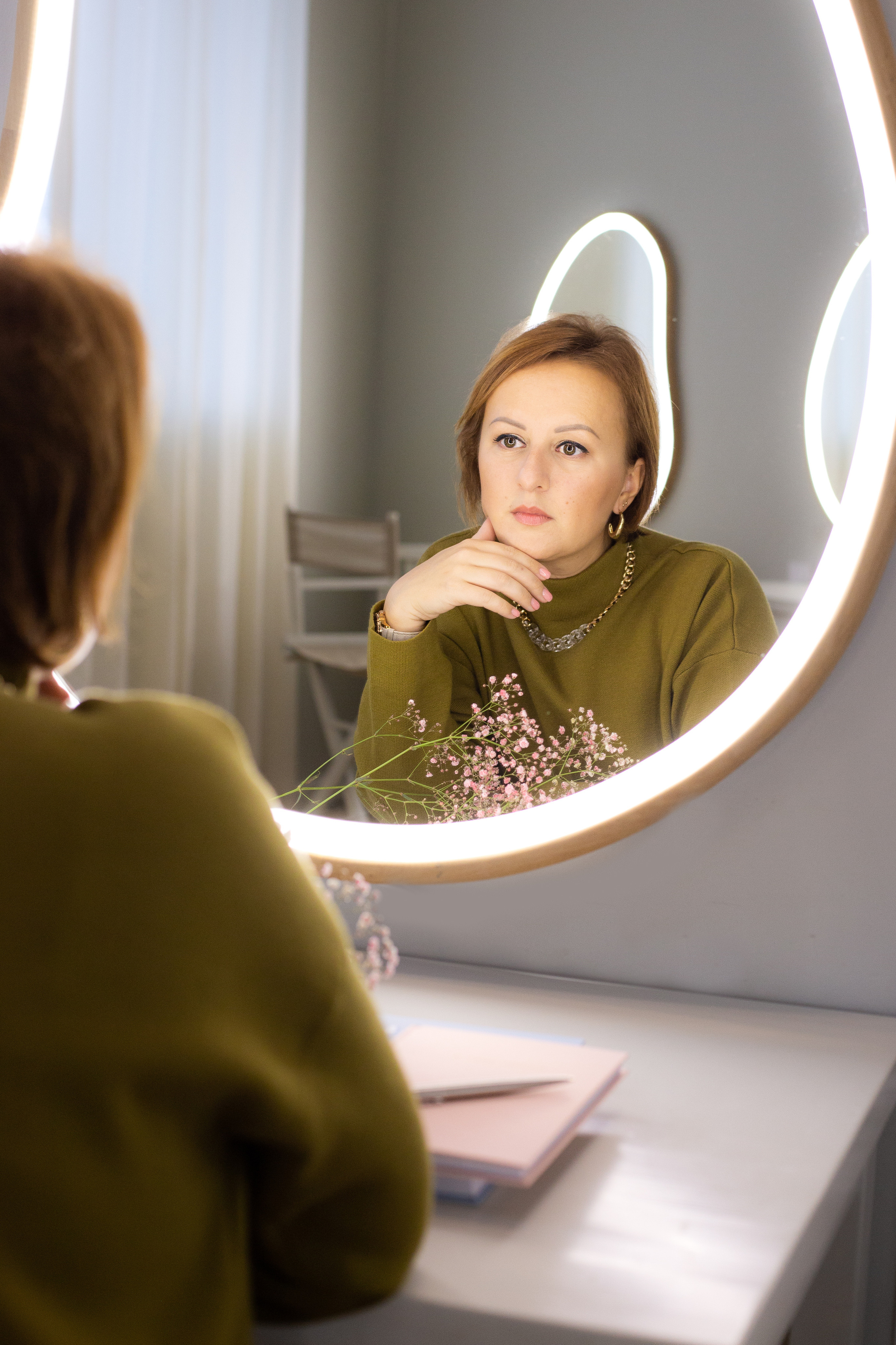 Контент съёмка для психолога. Фотограф СПб Юлия Ерошевская, предметный фотограф