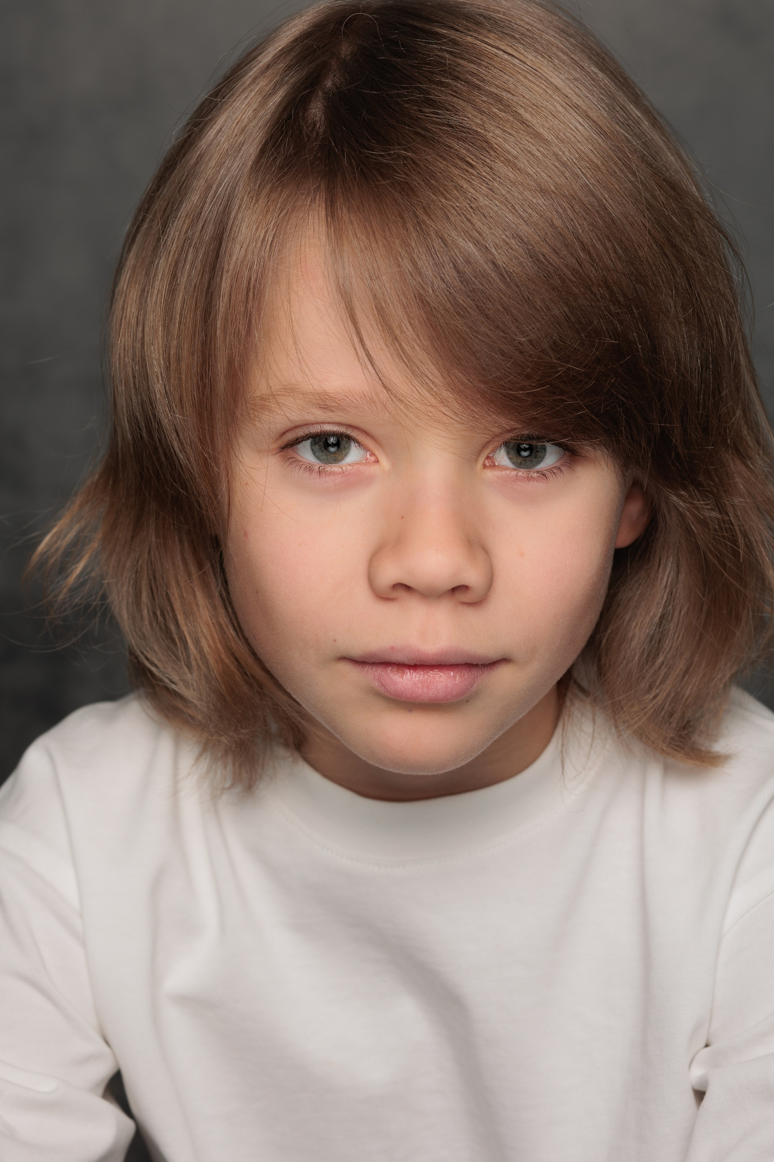 ГЛЕБ. Я фотограф из Москвы к Вашим услугам