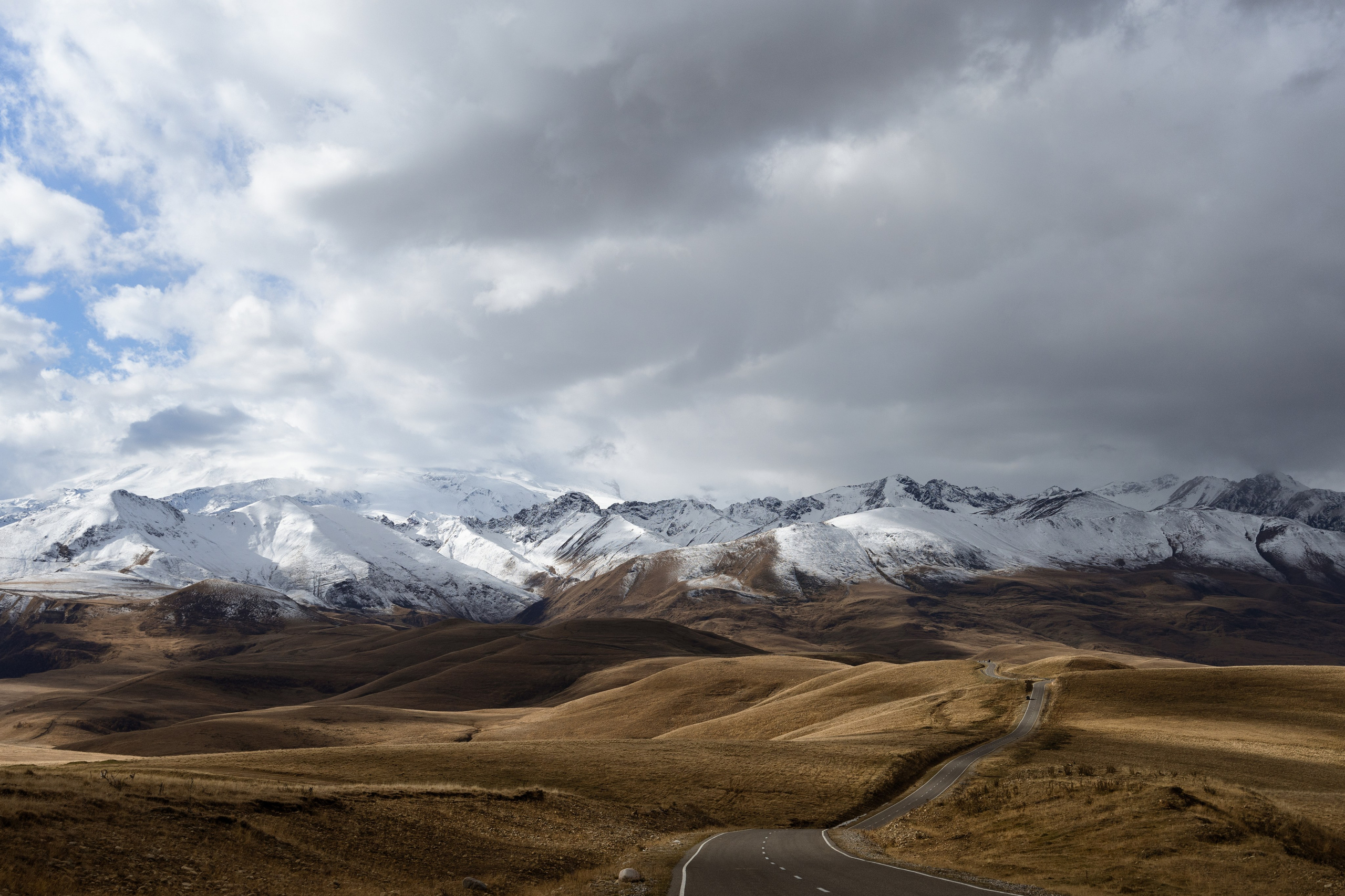 Приэльбрусье. Портретный и уличный фотограф в Москве Таня Корнеева