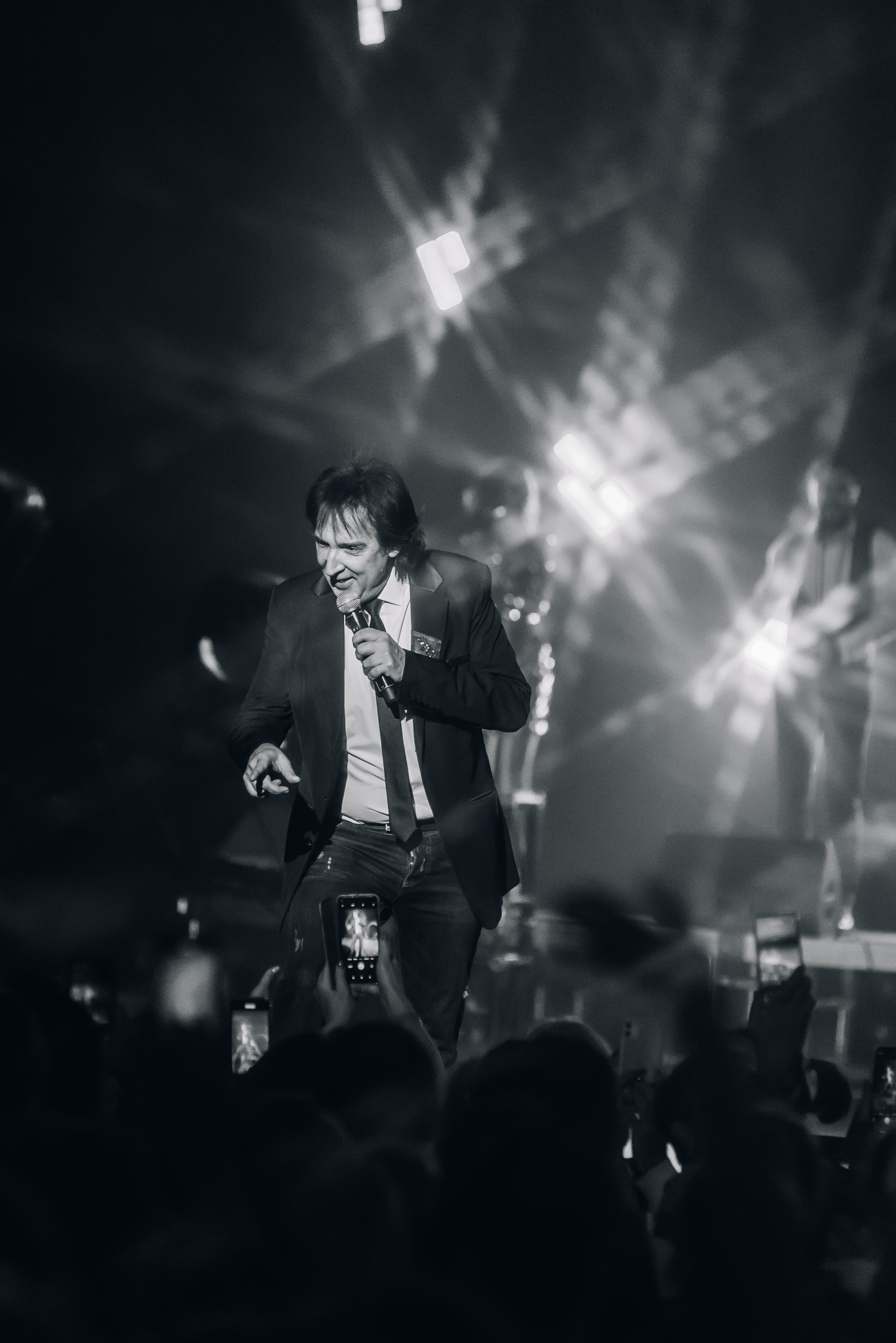 Дискотека 80-90-2000х — «Имена на все времена», Крокус Сити Холл. Бренд-фотограф для экспертов и блогеров в Москве Влада Горбовская