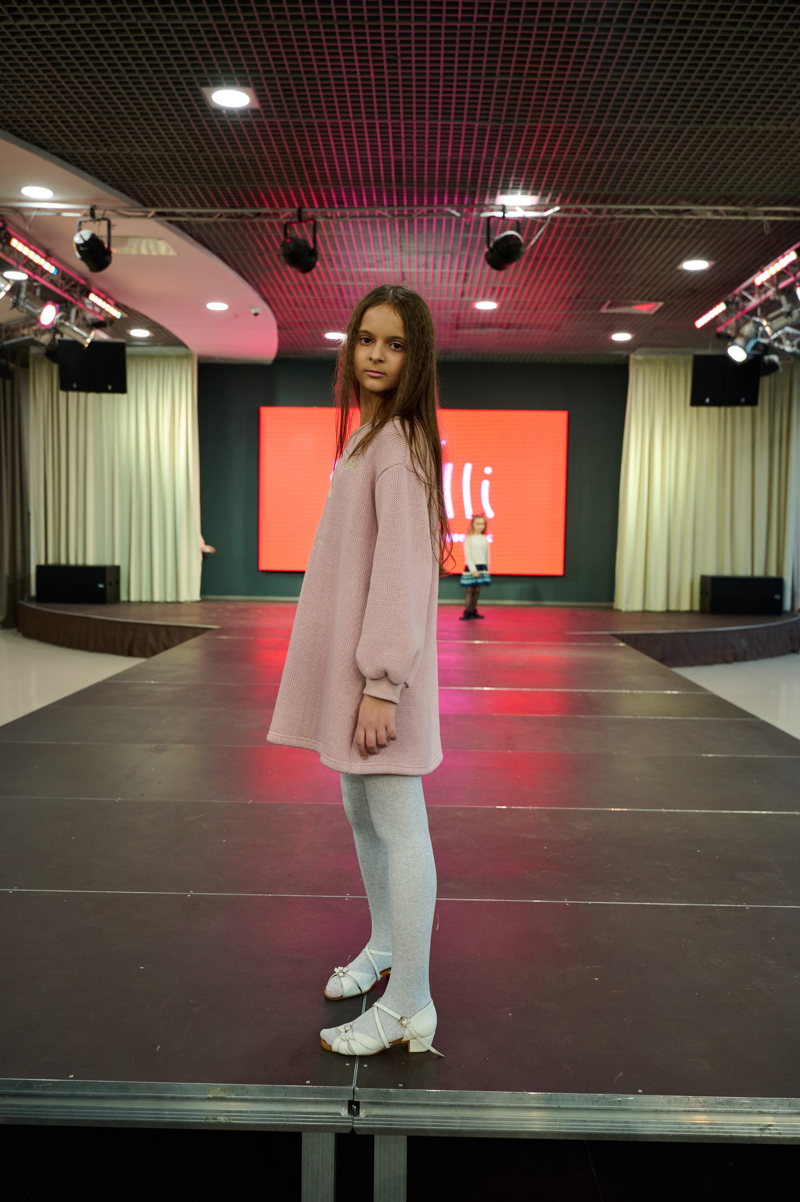 Показ Global Russian Models. Фотограф Универсал в Новосибирске